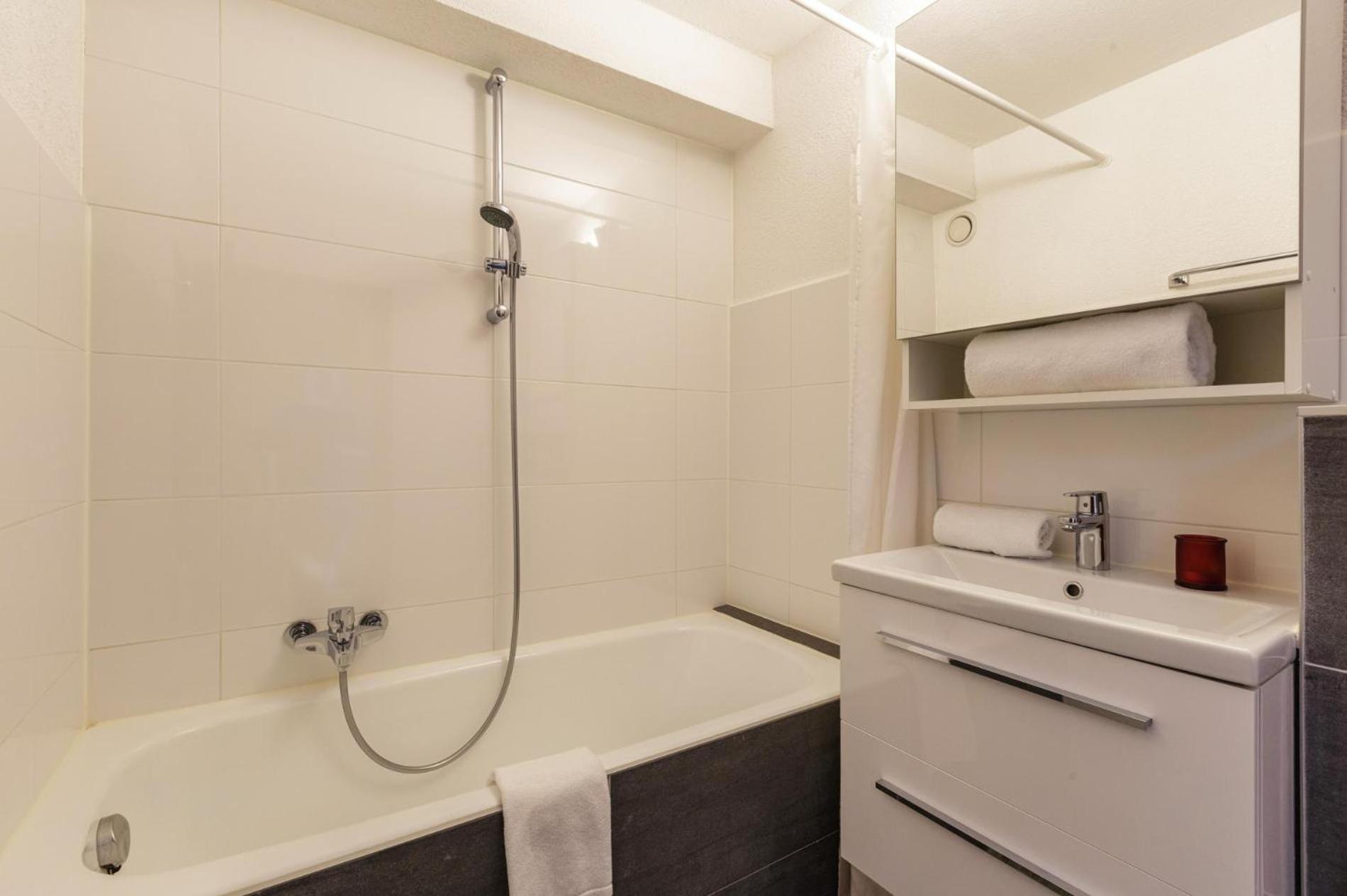 Belle Vue Apartment 423