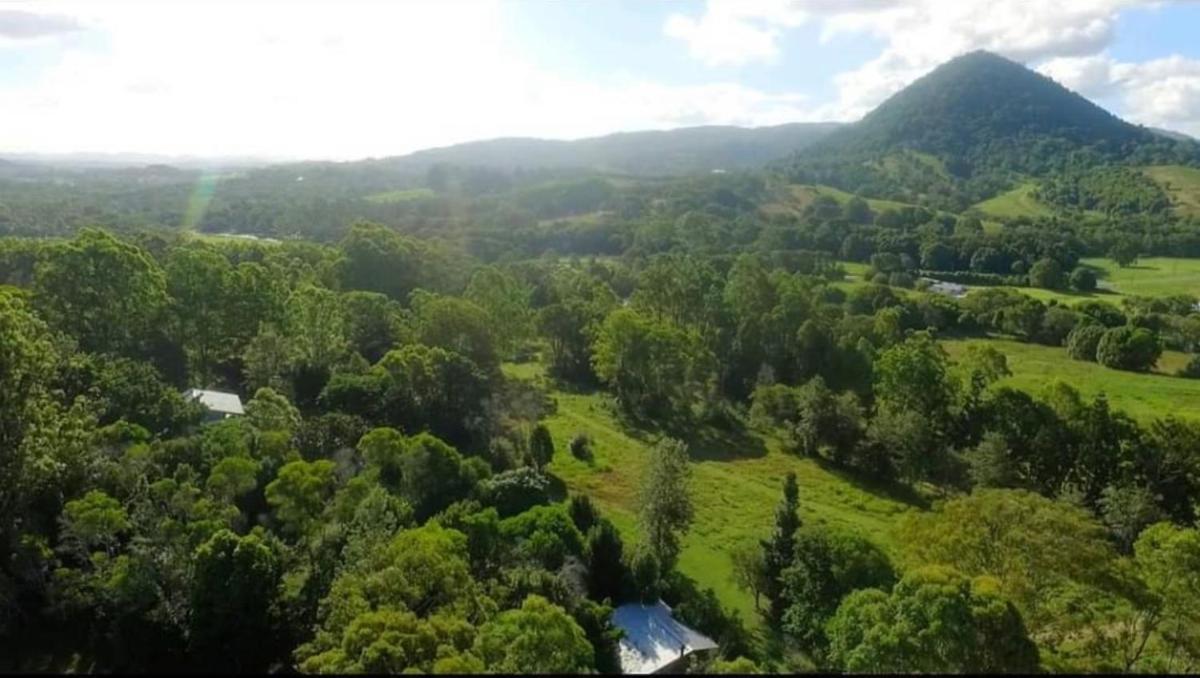 Noosa Avalon Farm Cottages