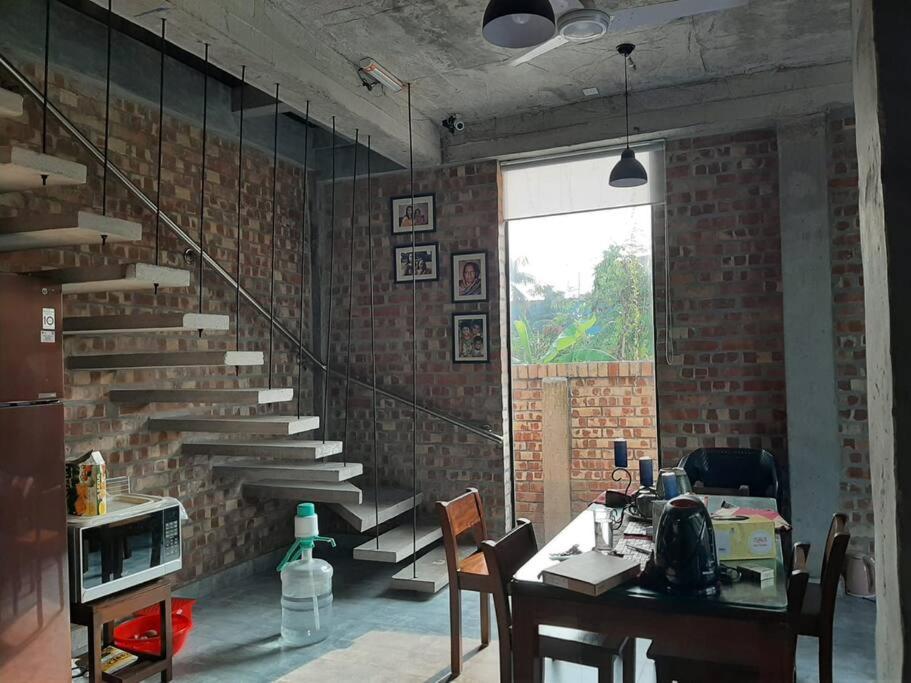 YJ Homes