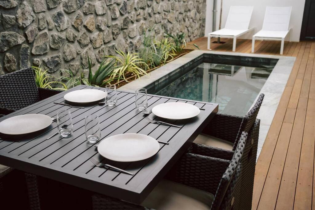 Summer Cosy 4*- 2 ch piscine chauffée - St Gilles view 5