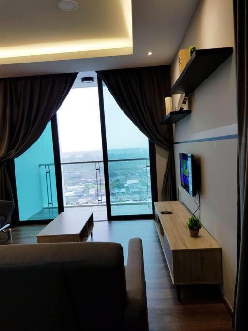 V' BROS Viva Kuching Funstay J4 photo 6