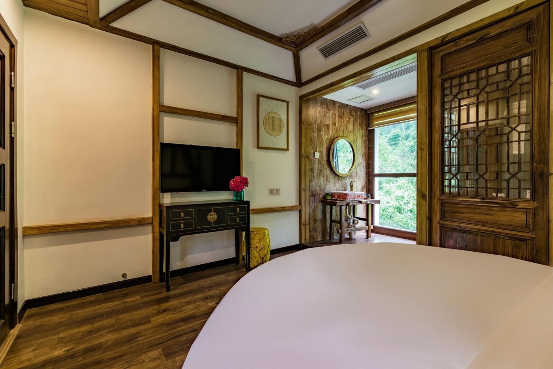 Zhangjiajie One city one inn