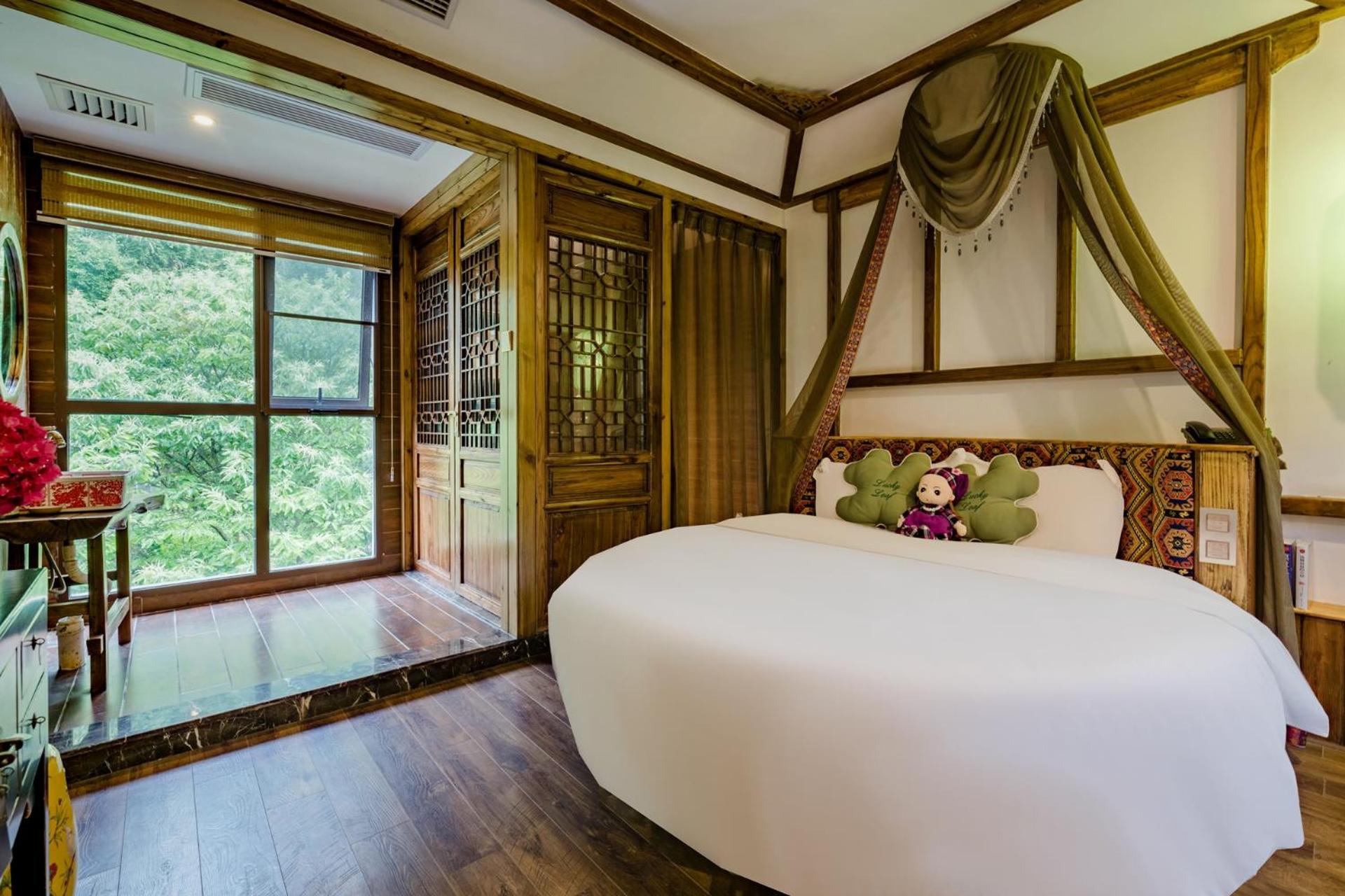 Zhangjiajie One city one inn
