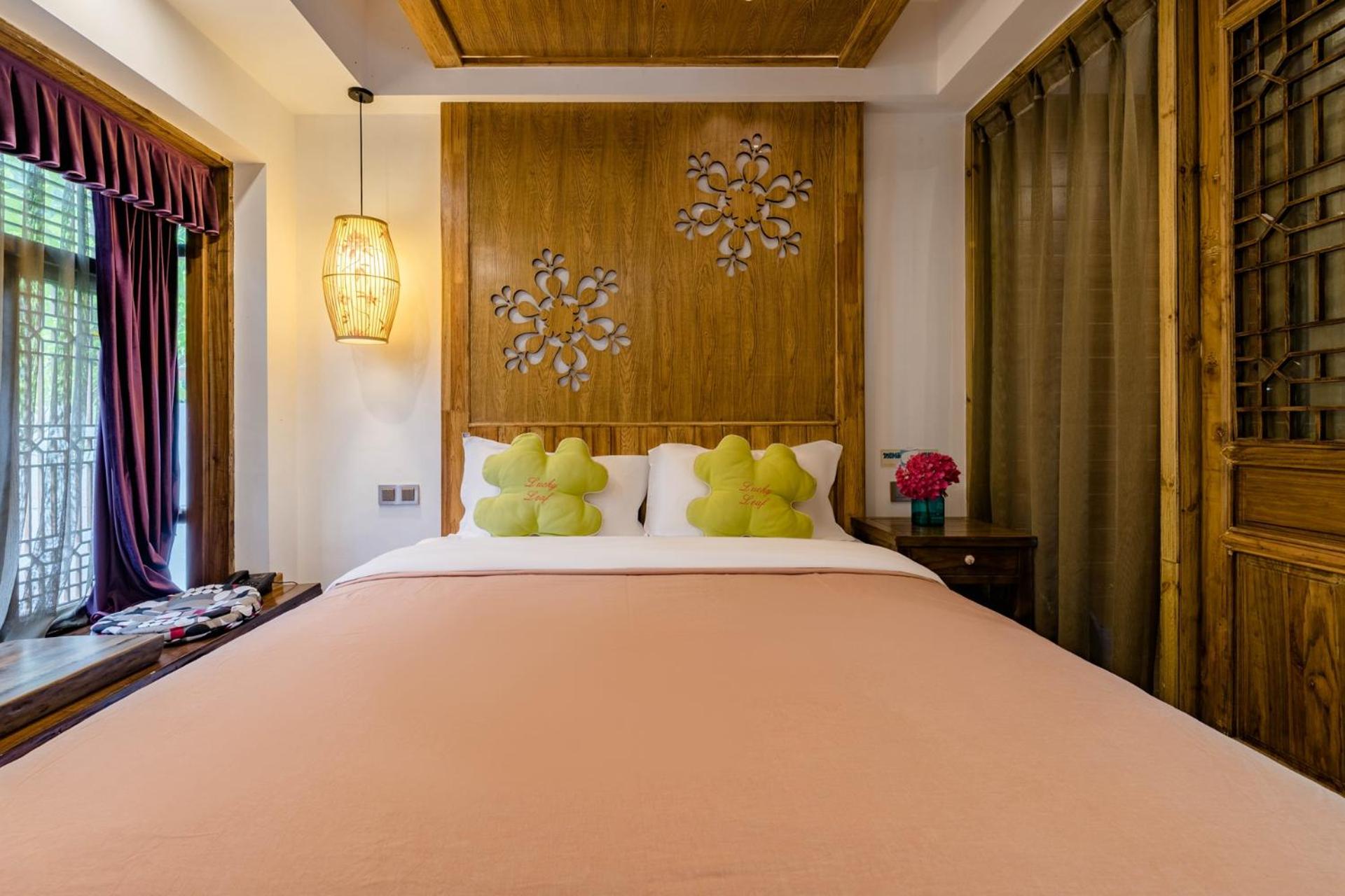 Zhangjiajie One city one inn