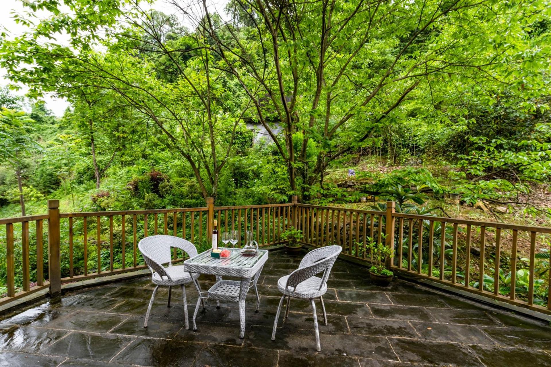 Zhangjiajie One city one inn