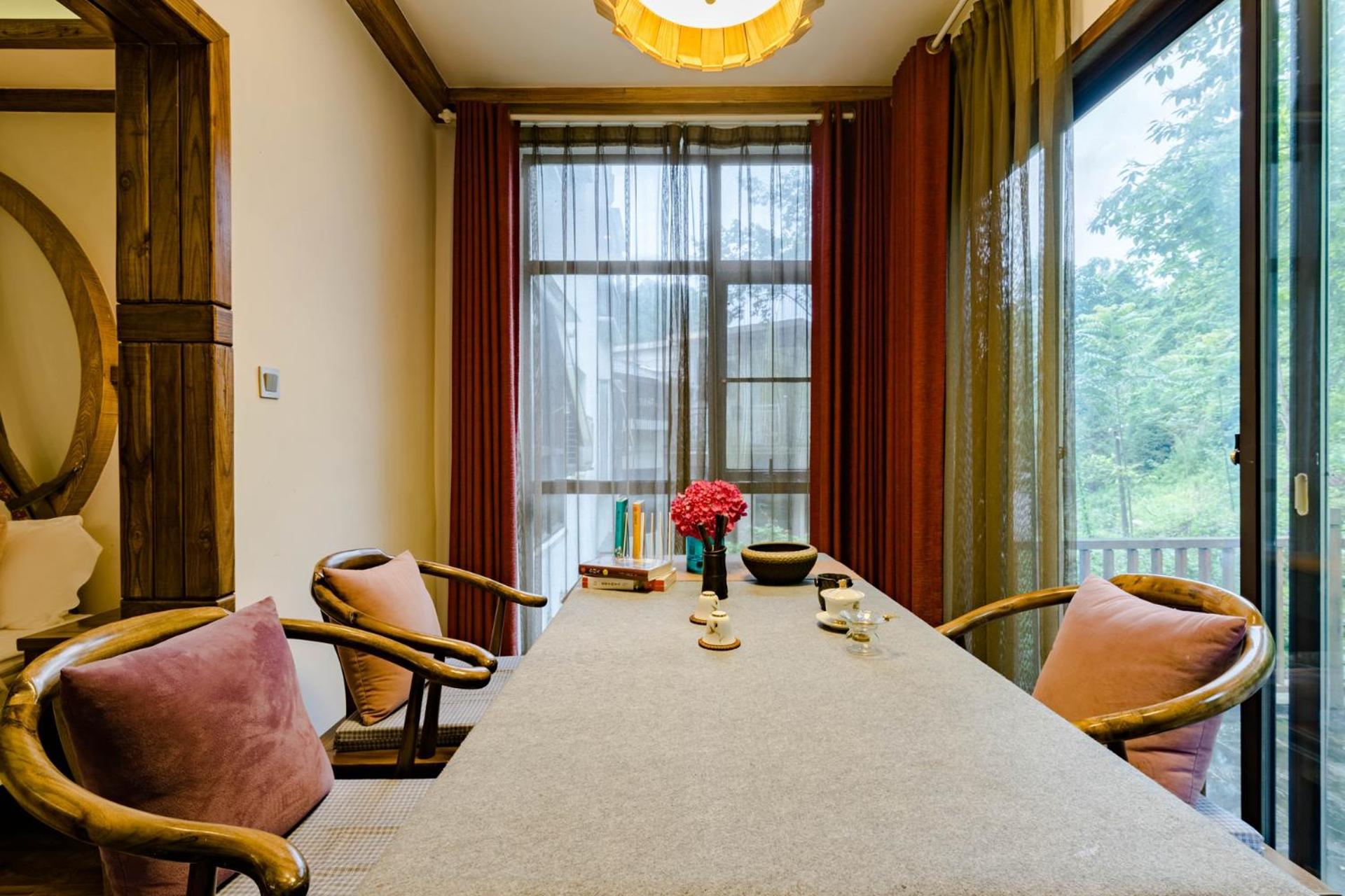 Zhangjiajie One city one inn