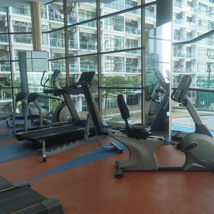 Mount Austin Palazio Studio 2B 1-4pax/Ikea/Toppen