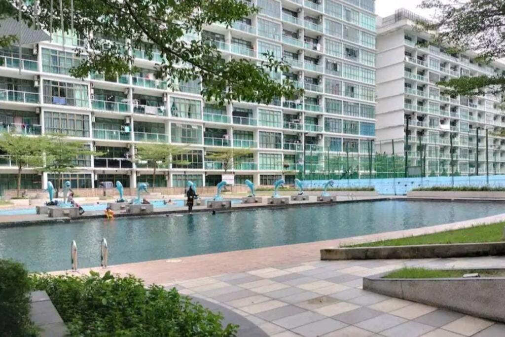 Mount Austin Palazio Studio 2B 1-4pax/Ikea/Toppen
