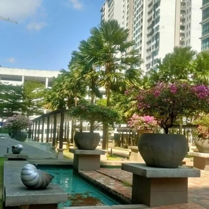 Mount Austin Palazio Studio 2B 1-4pax/Ikea/Toppen