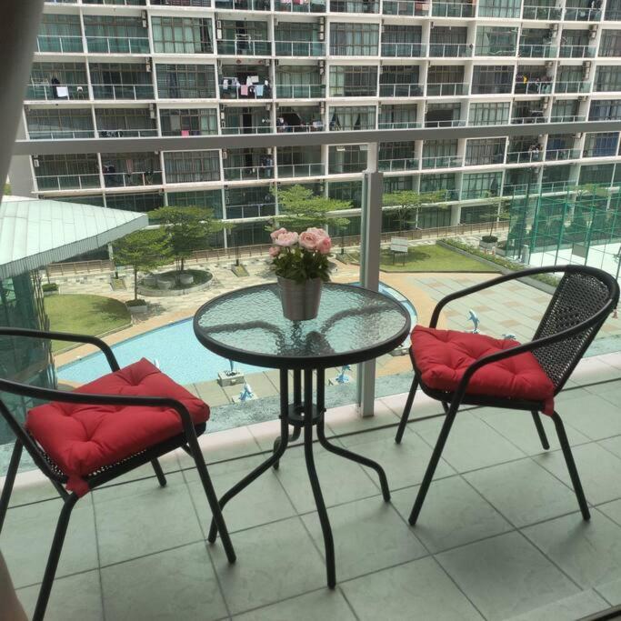 Mount Austin Palazio Studio 2B 1-4pax/Ikea/Toppen