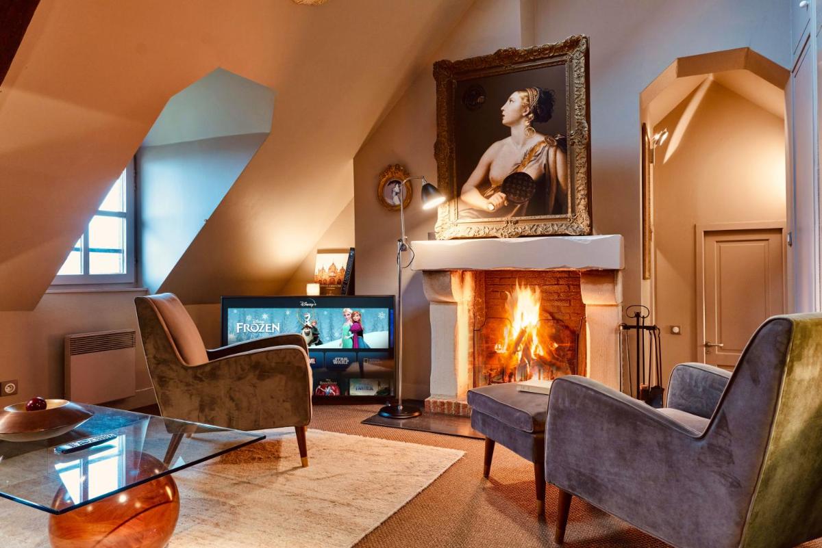 L' Annexe du 10Honfleur view 2