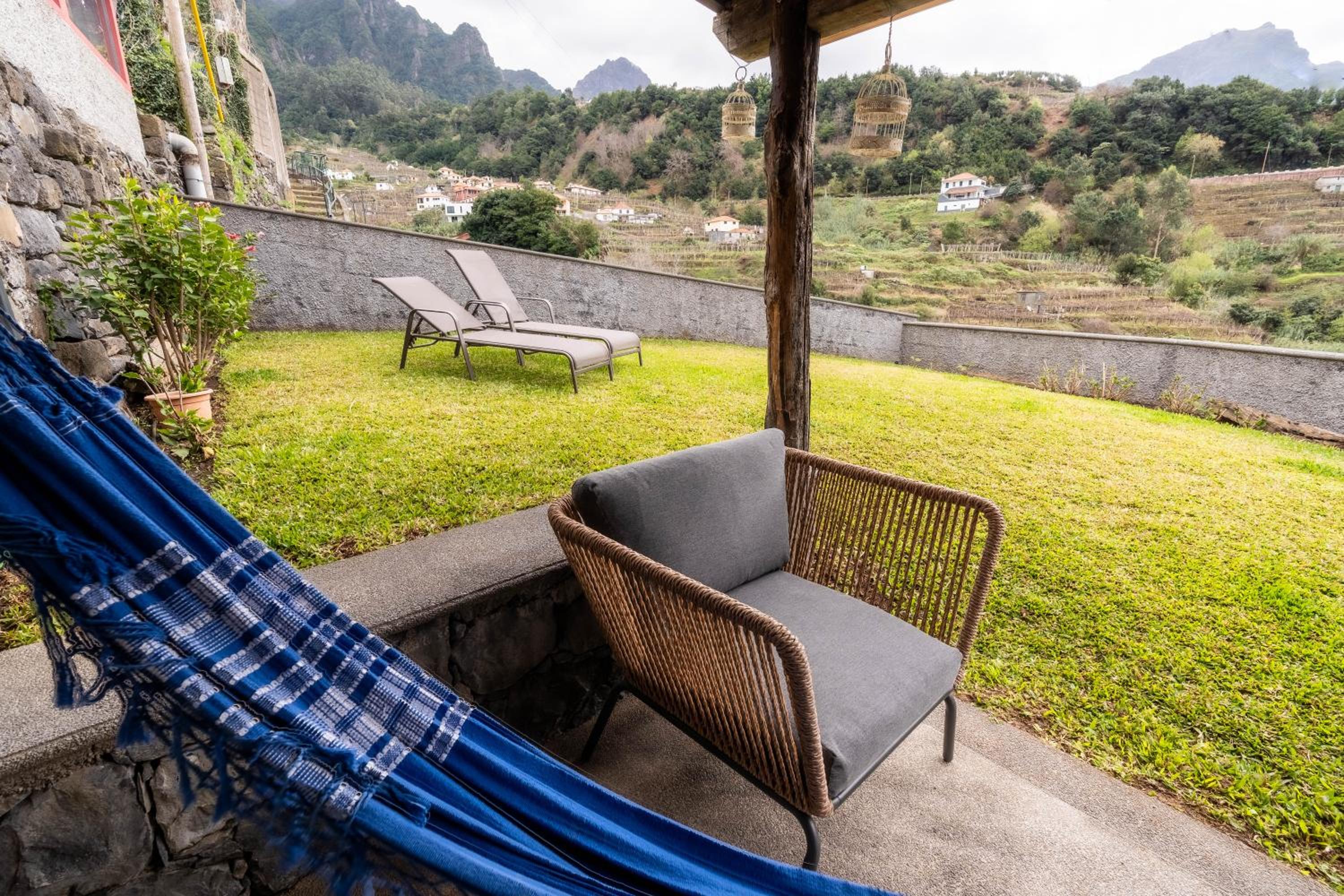 Madeira Bird House - House in the Mountains With Garden view 5