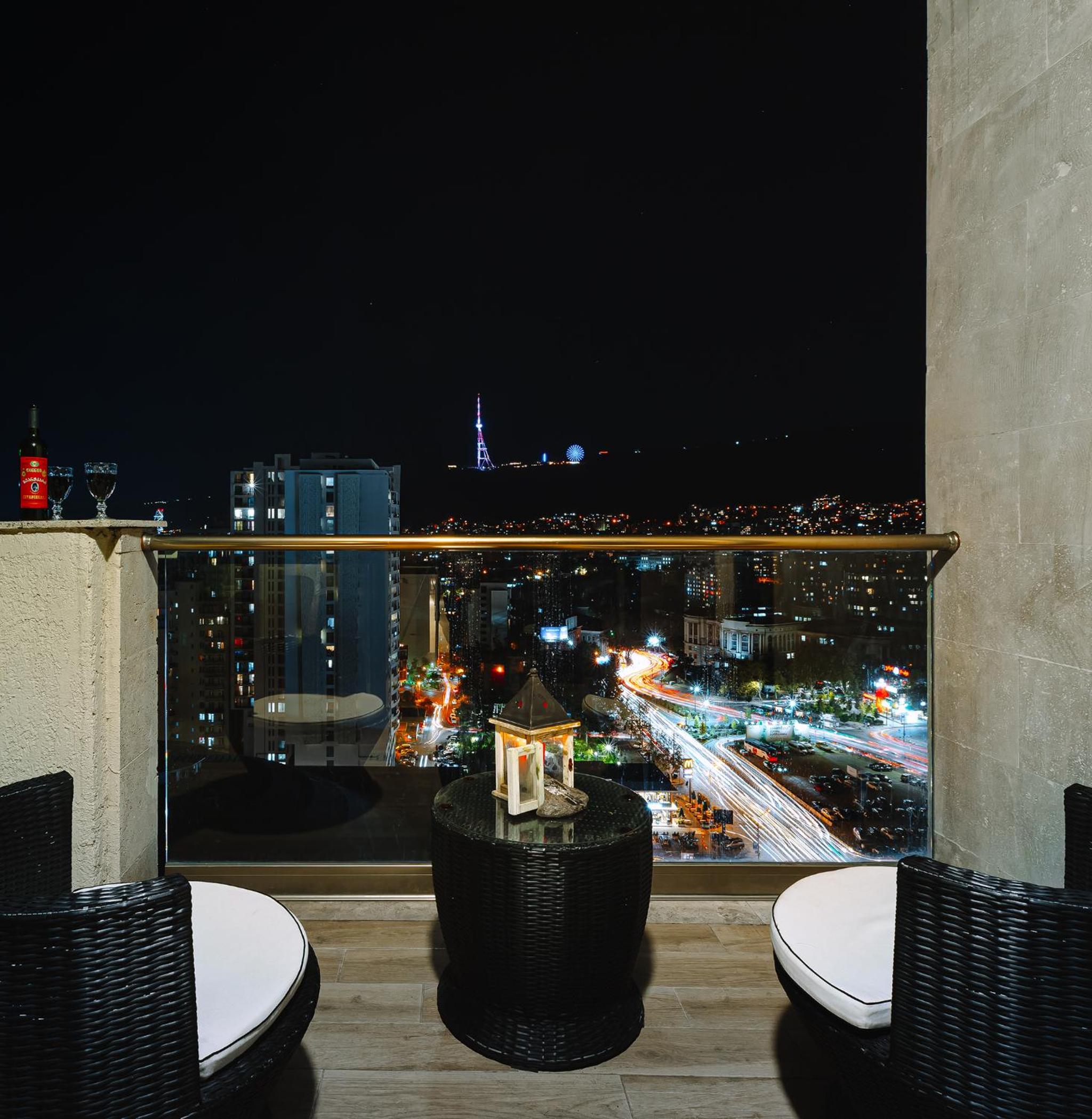 balcony
