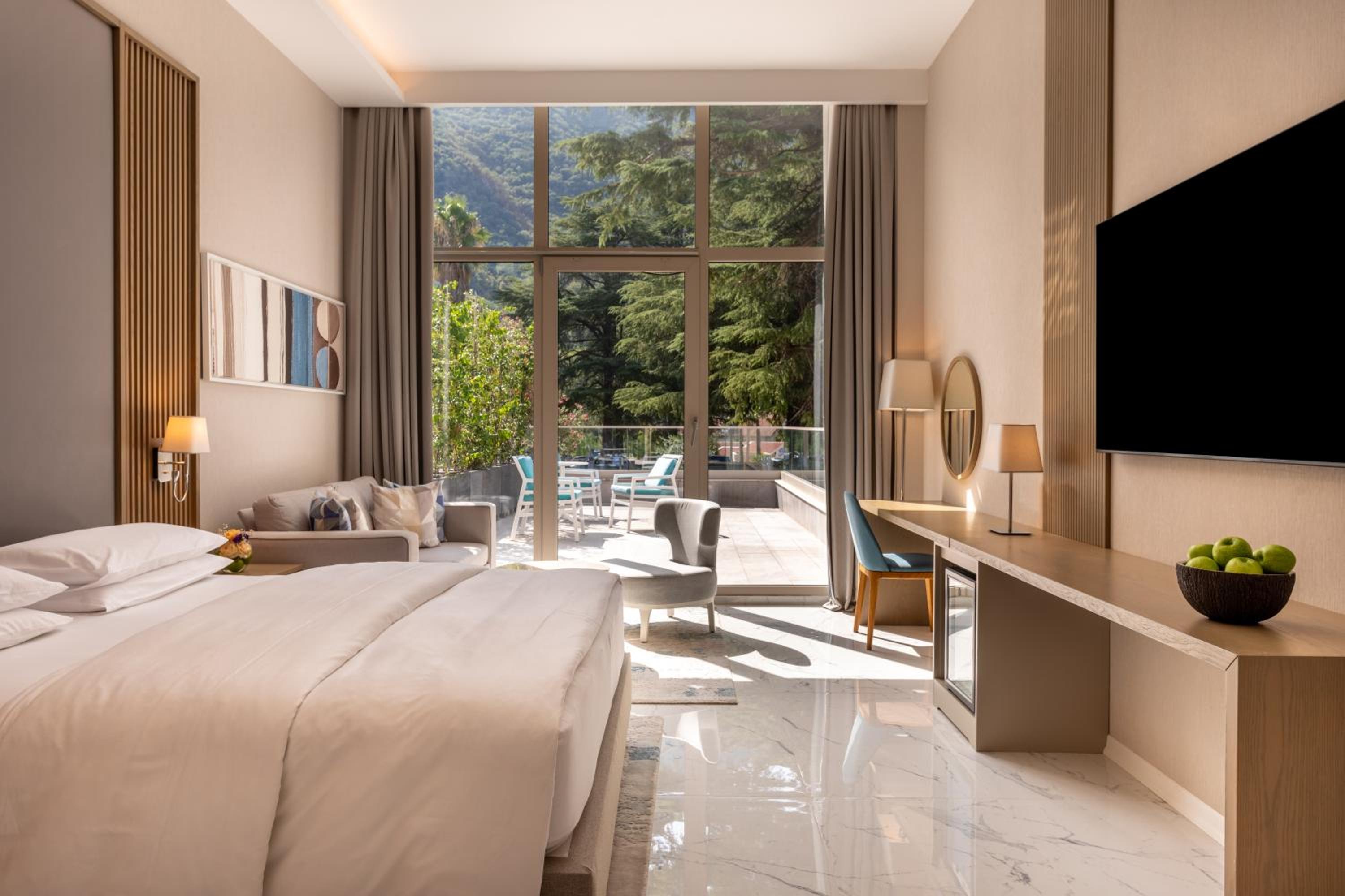 Hyatt Regency Kotor Bay Resort 2
