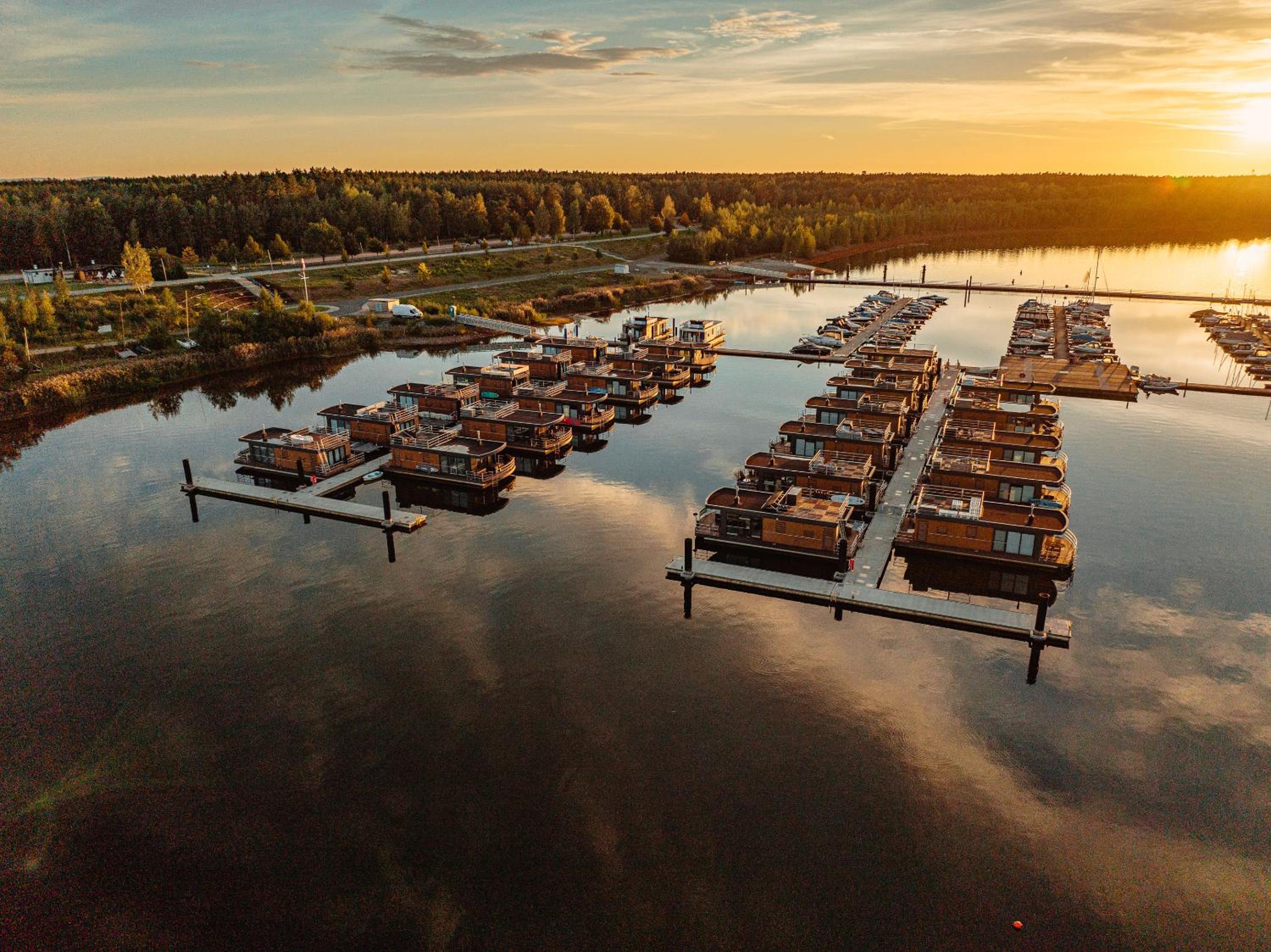 Floatinghouses Bärwalder See