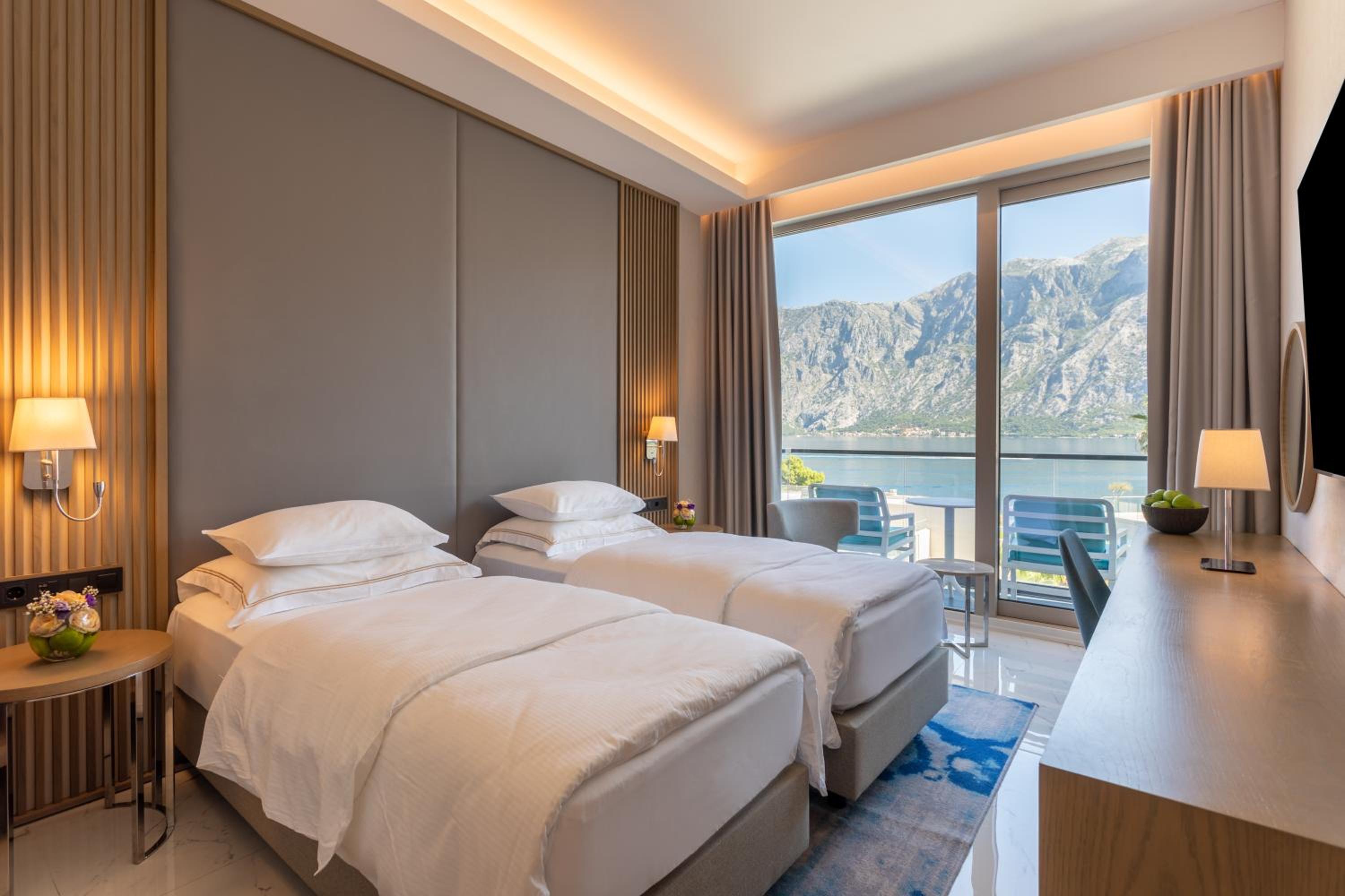 Hyatt Regency Kotor Bay Resort 11