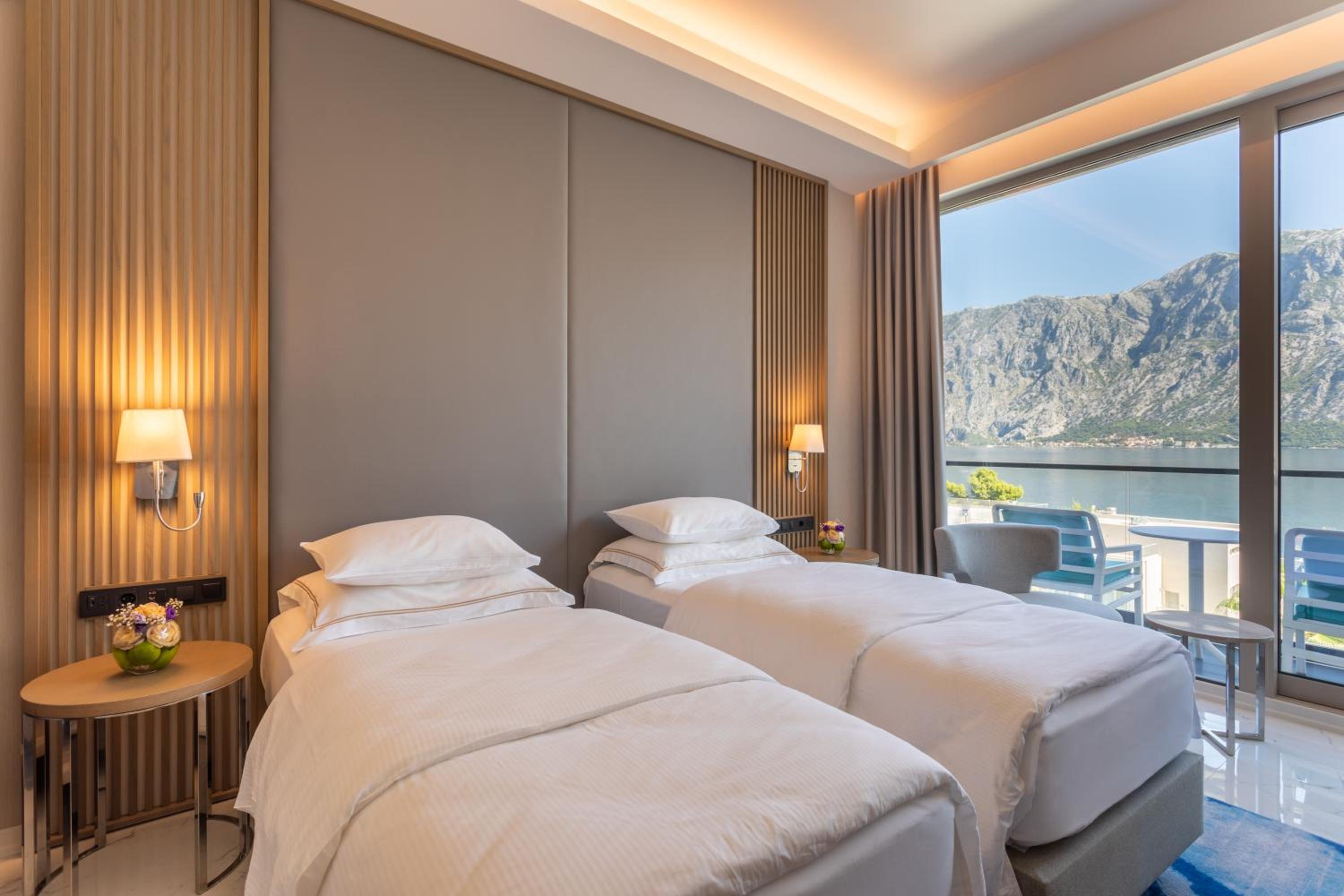 Hyatt Regency Kotor Bay Resort 10