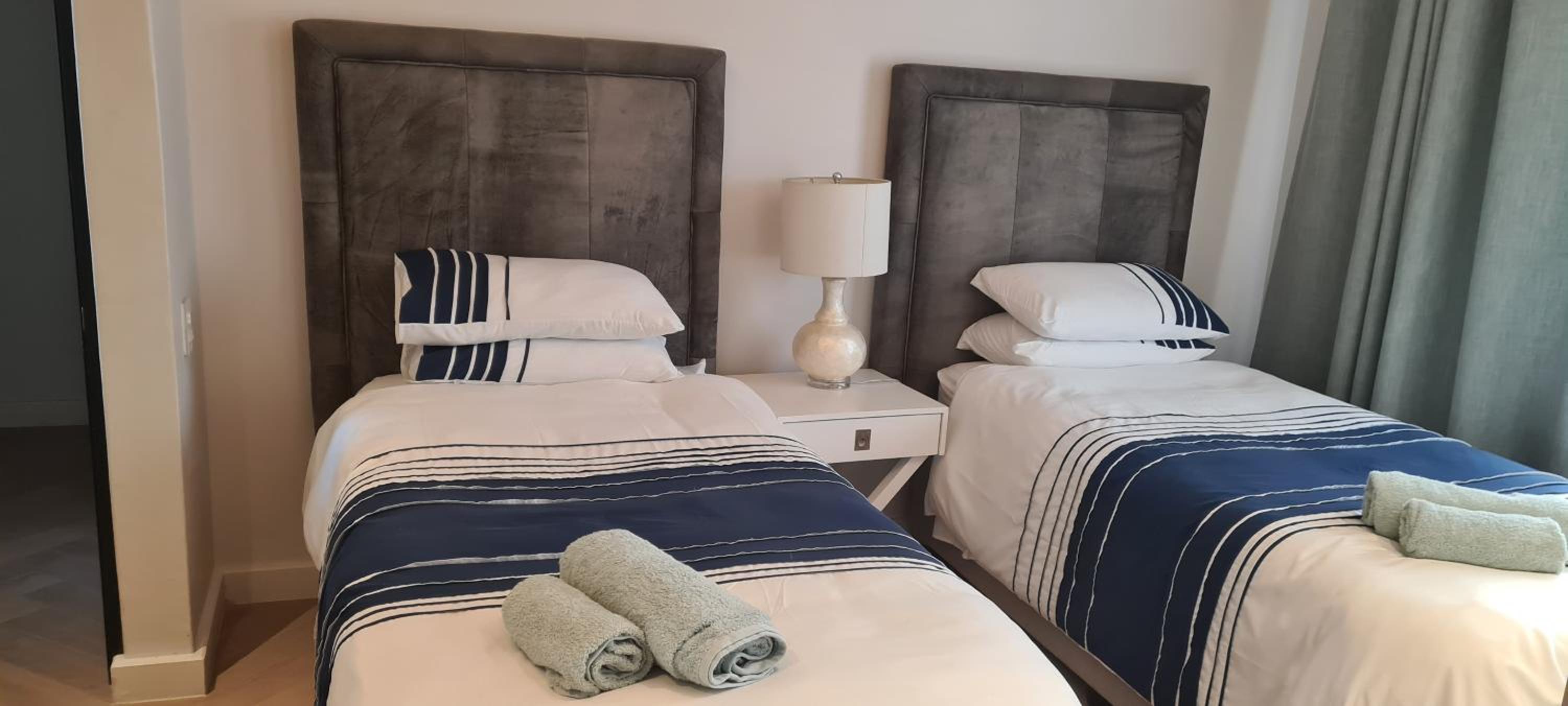 Harbour Bay Apartment