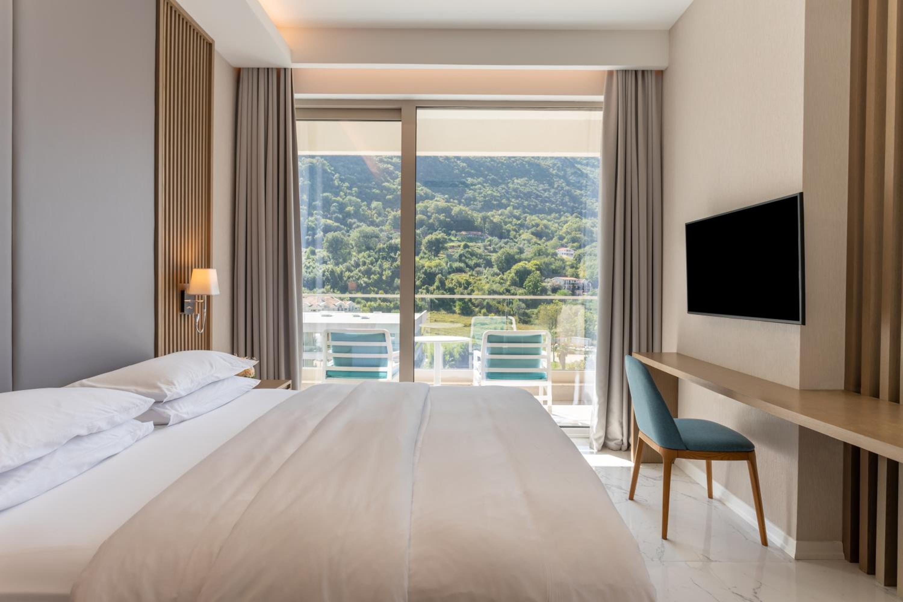 Hyatt Regency Kotor Bay Resort 32