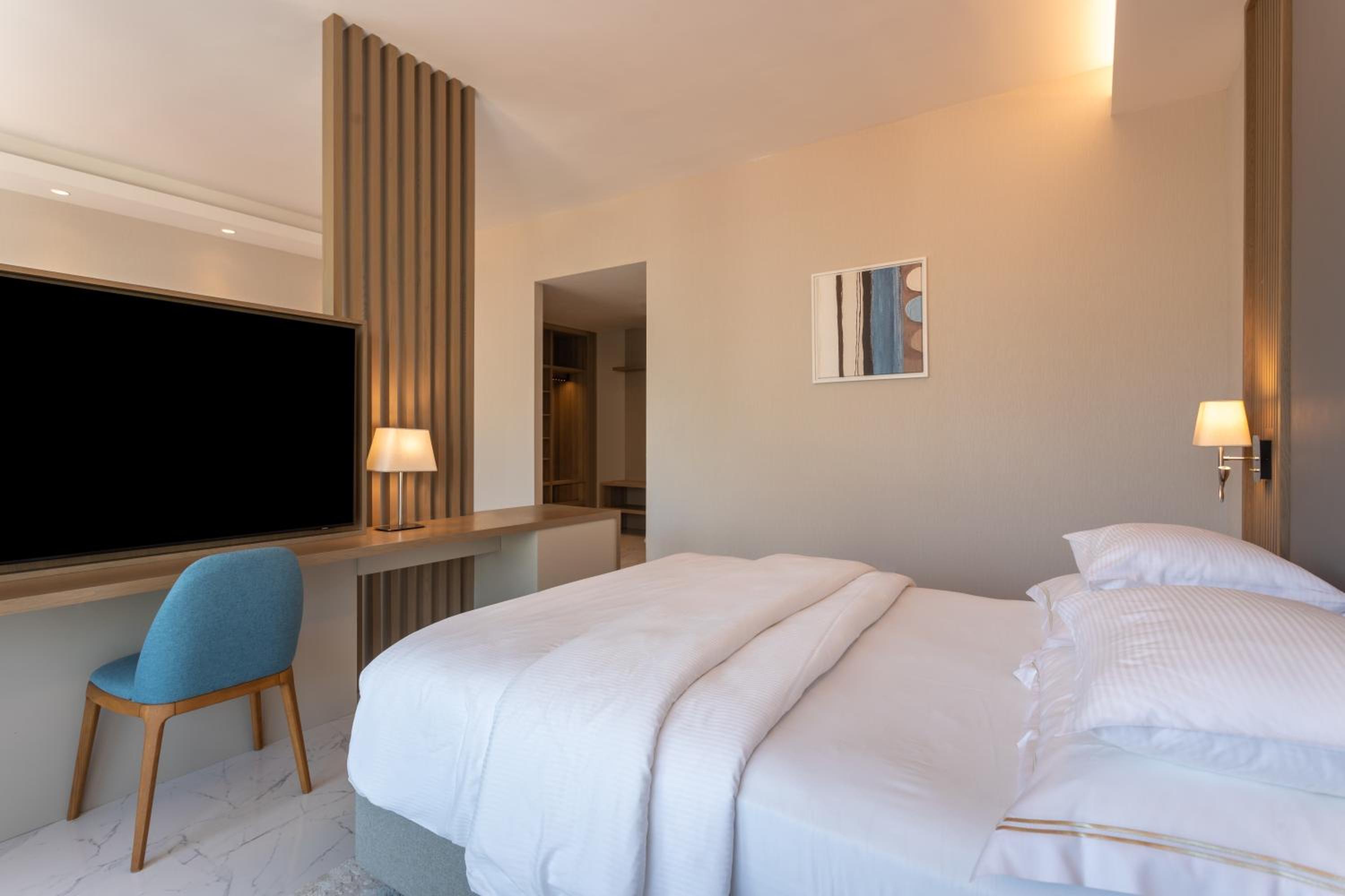 Hyatt Regency Kotor Bay Resort 36