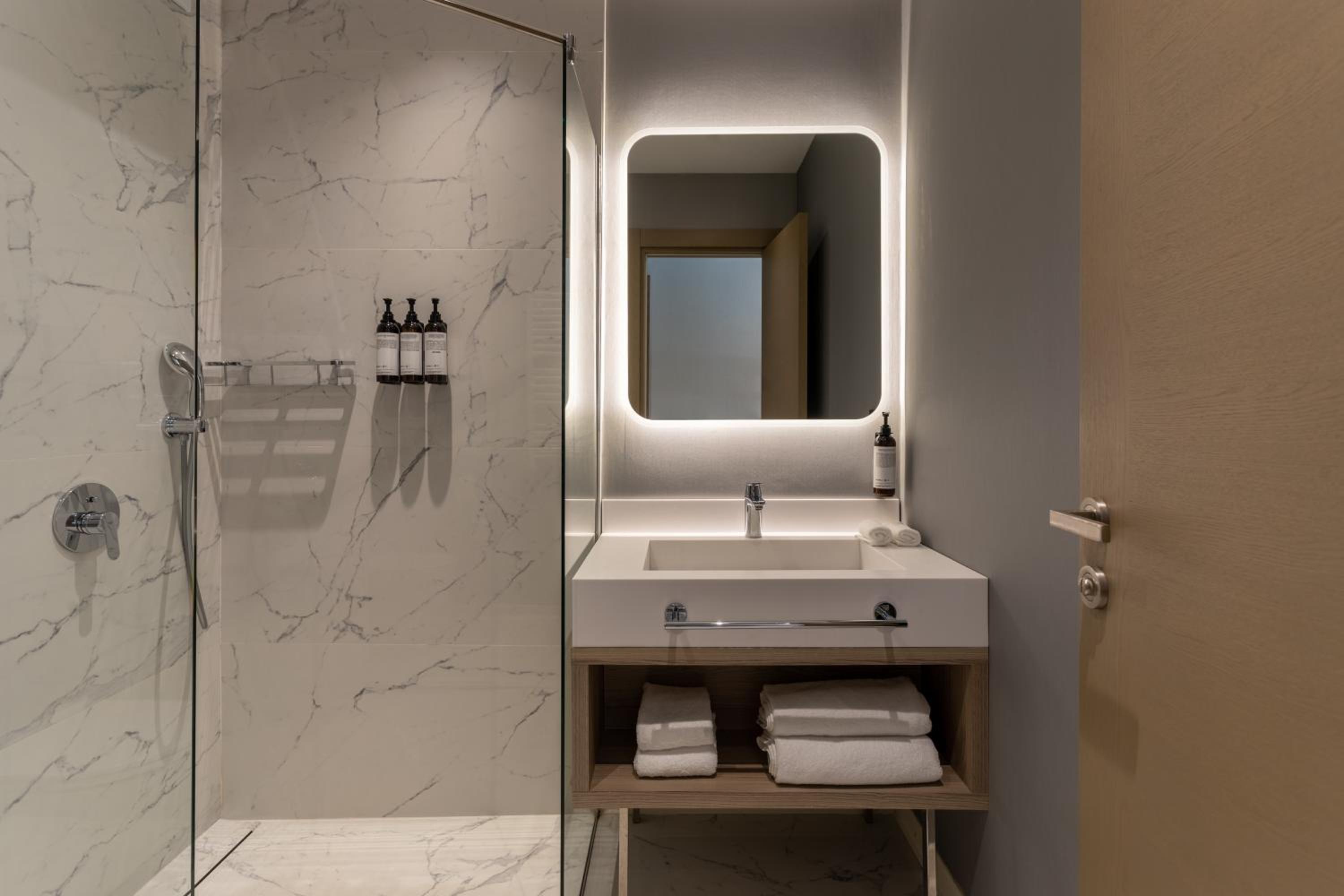 Hyatt Regency Kotor Bay Resort 205