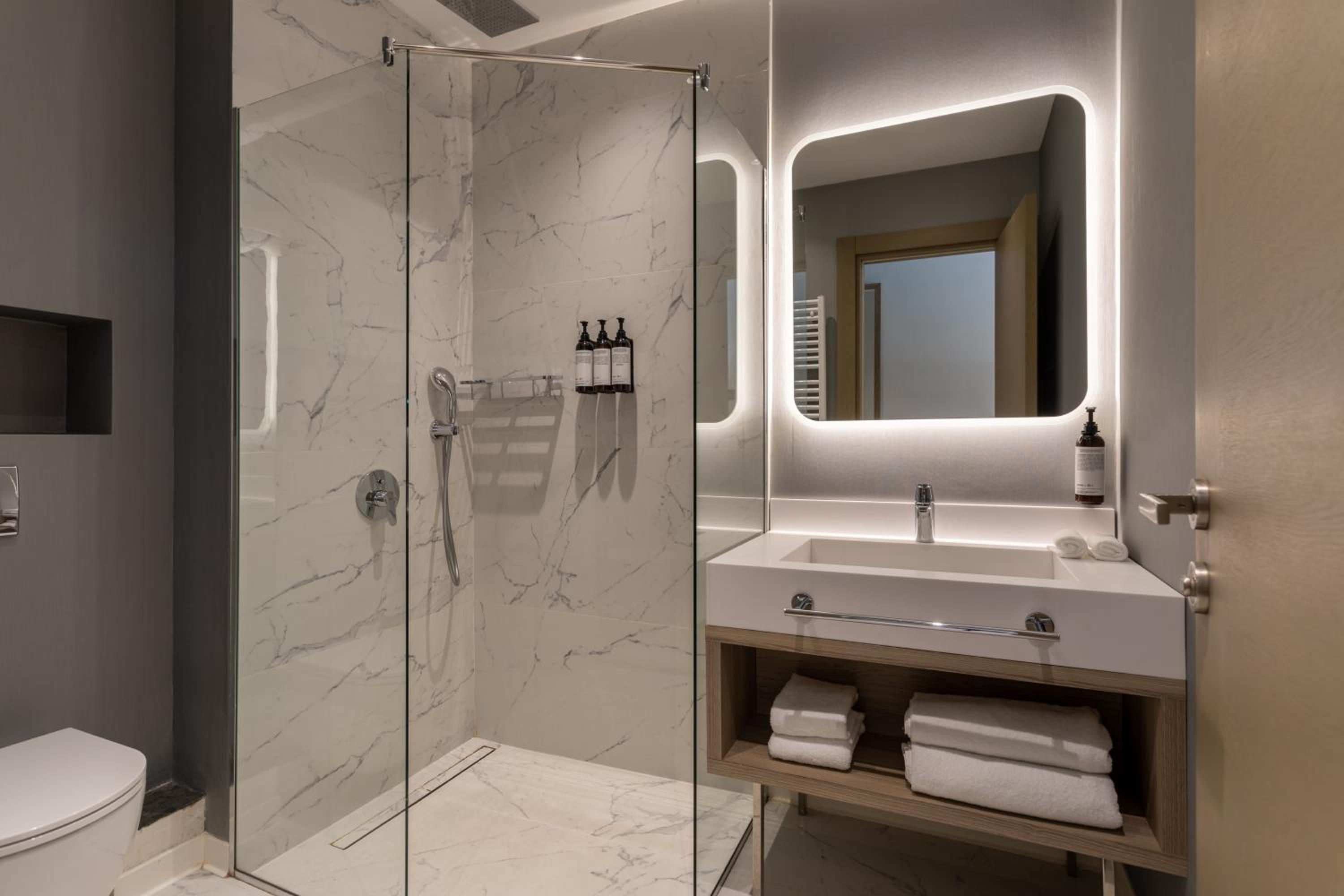 Hyatt Regency Kotor Bay Resort 207