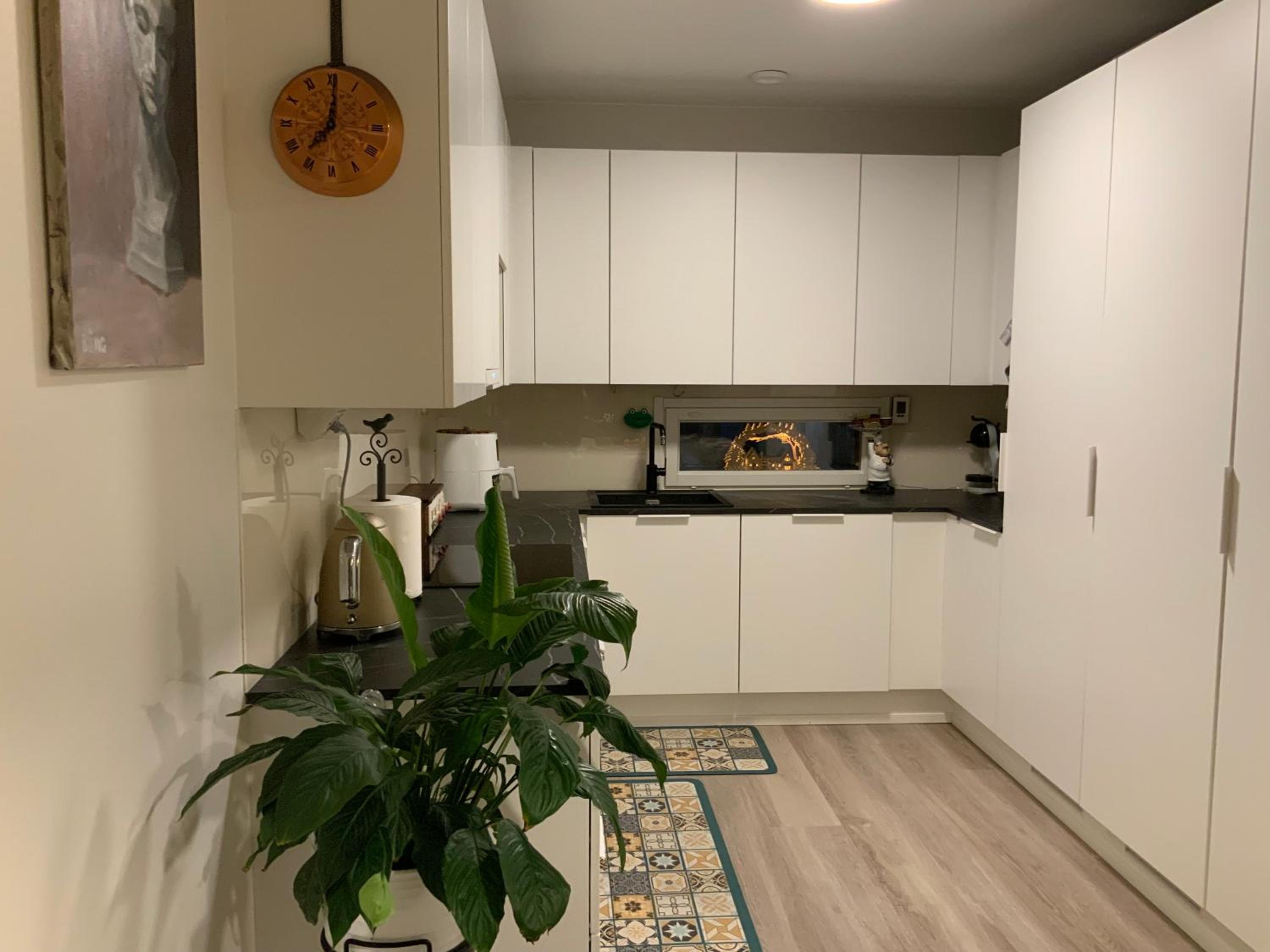 QnQ homestay - Private room in the shared detached house view 3