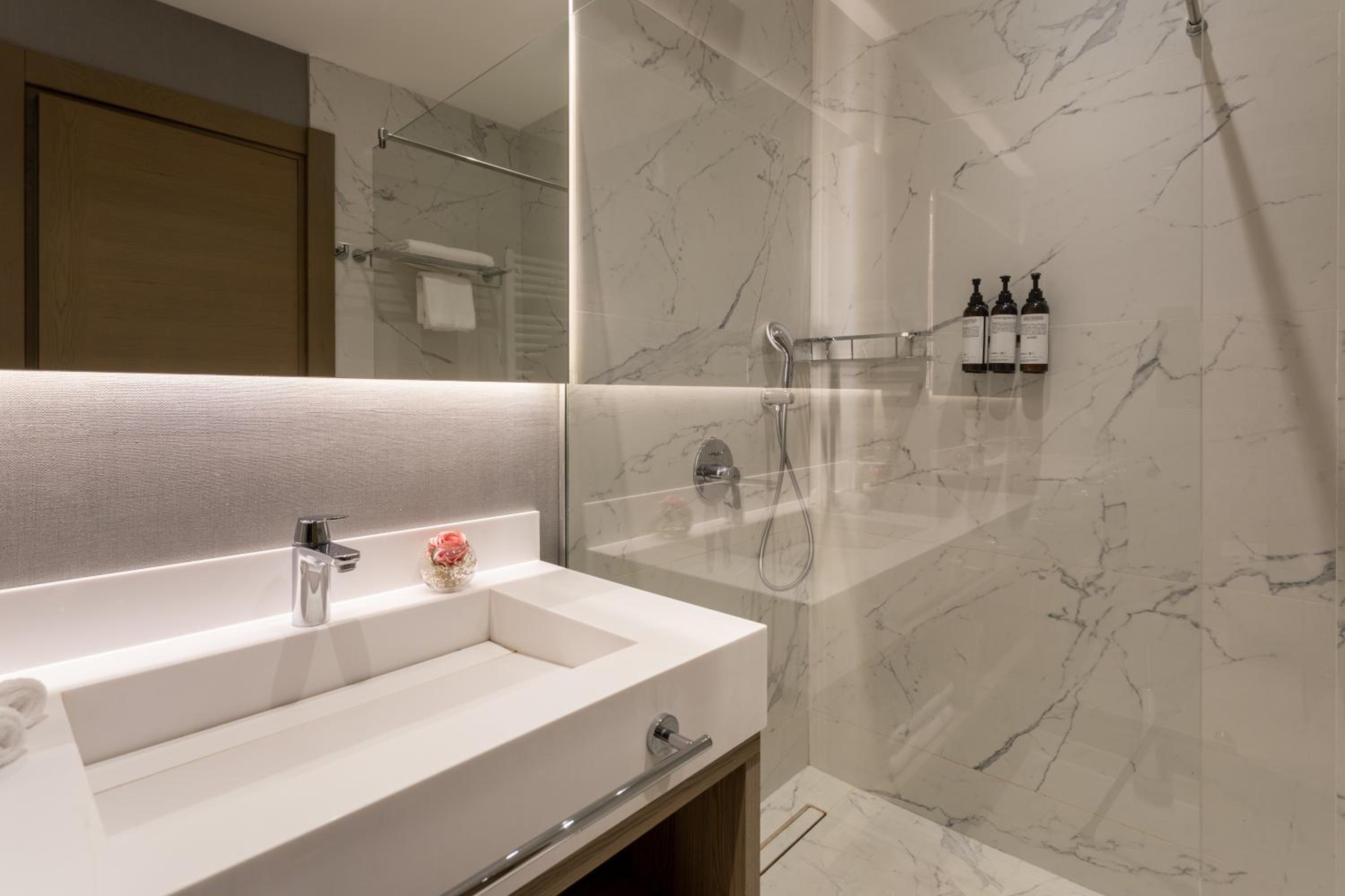 Hyatt Regency Kotor Bay Resort 214