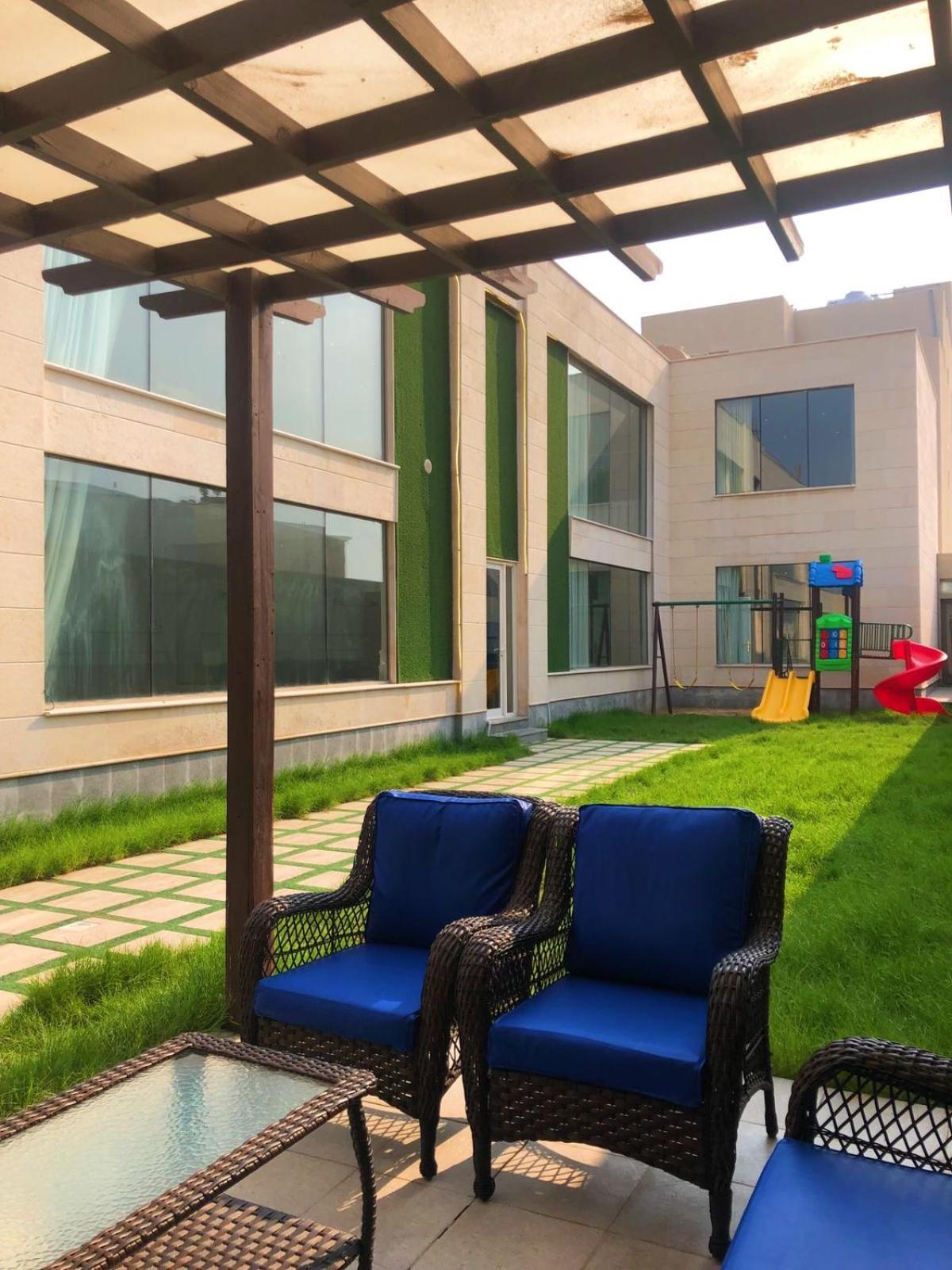 شاليه رويال الخبر - Royal Resort AL Khobar view 4