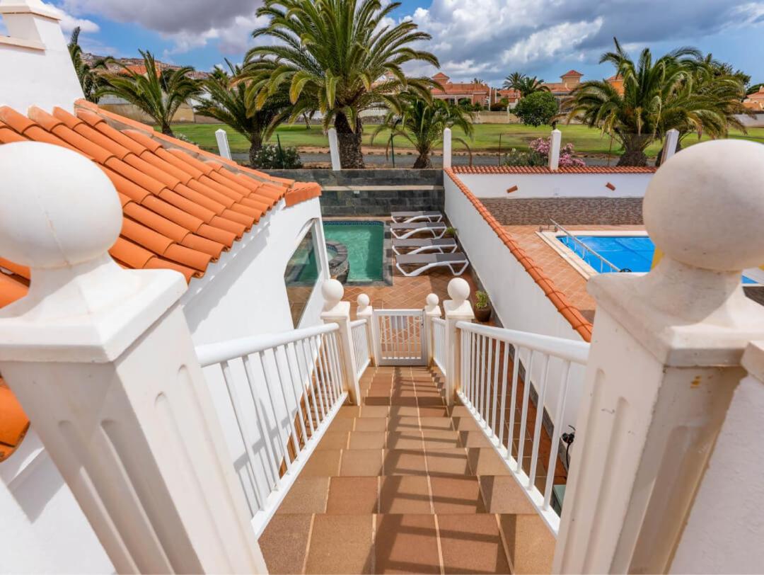 PRIMERA LUXURY HOUSE