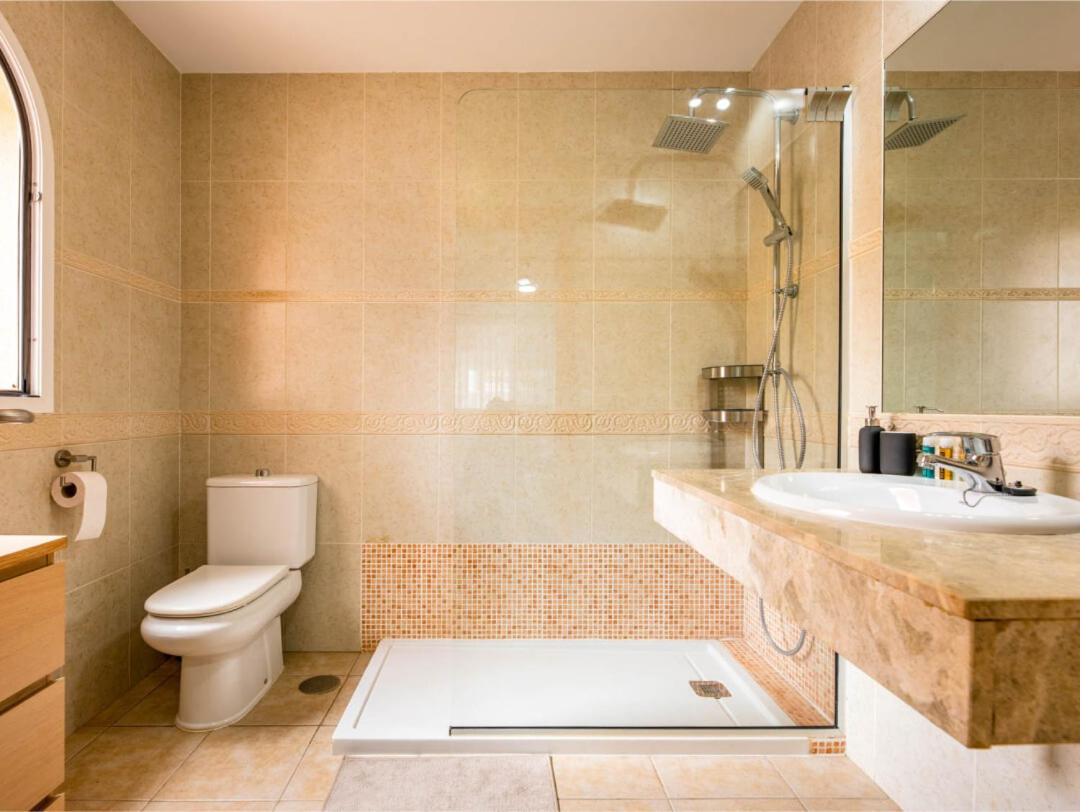 PRIMERA LUXURY HOUSE