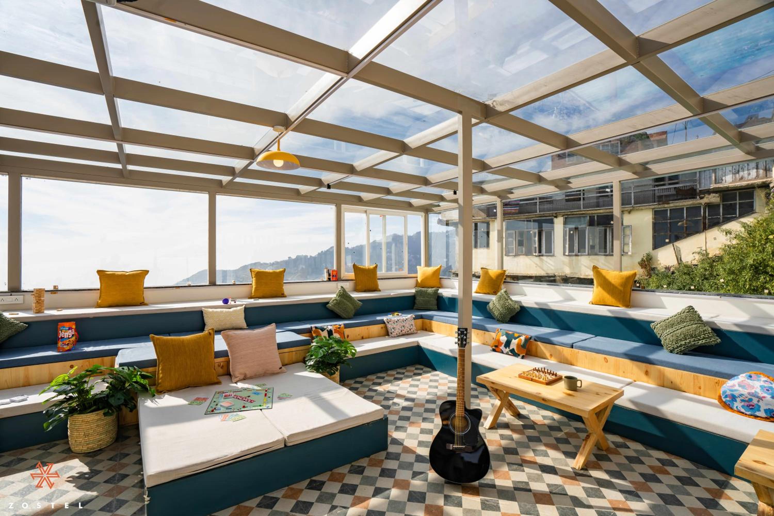 lounge