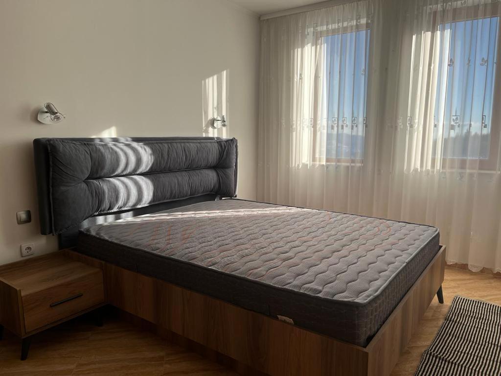 COZY ski-to-door apartment, Monastery 3 complex
