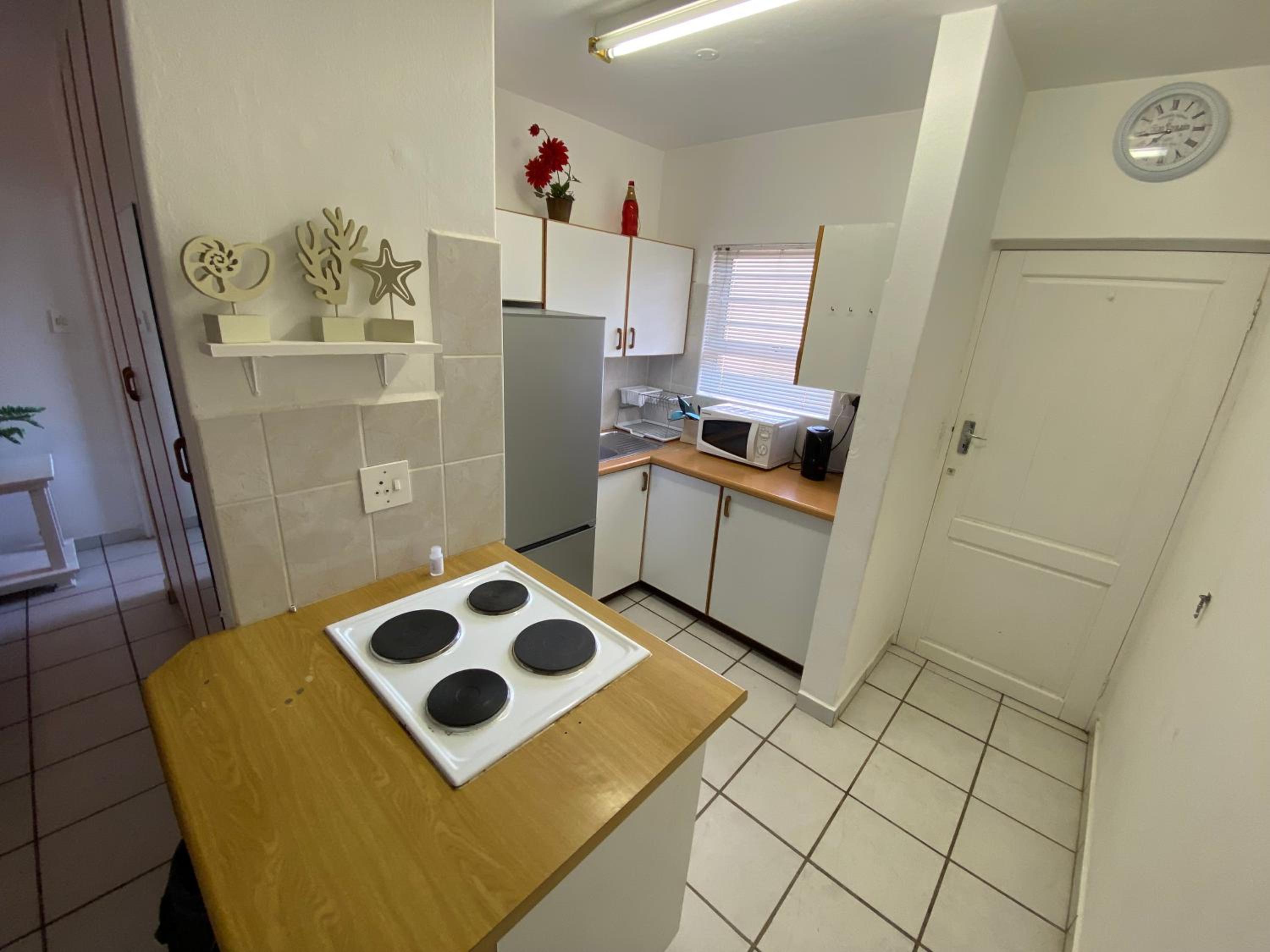 Uvongo Square 2 view 5