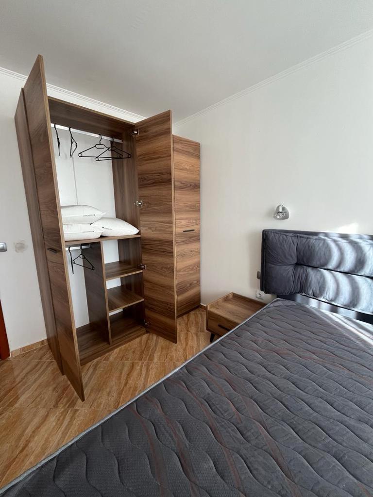 COZY ski-to-door apartment, Monastery 3 complex
