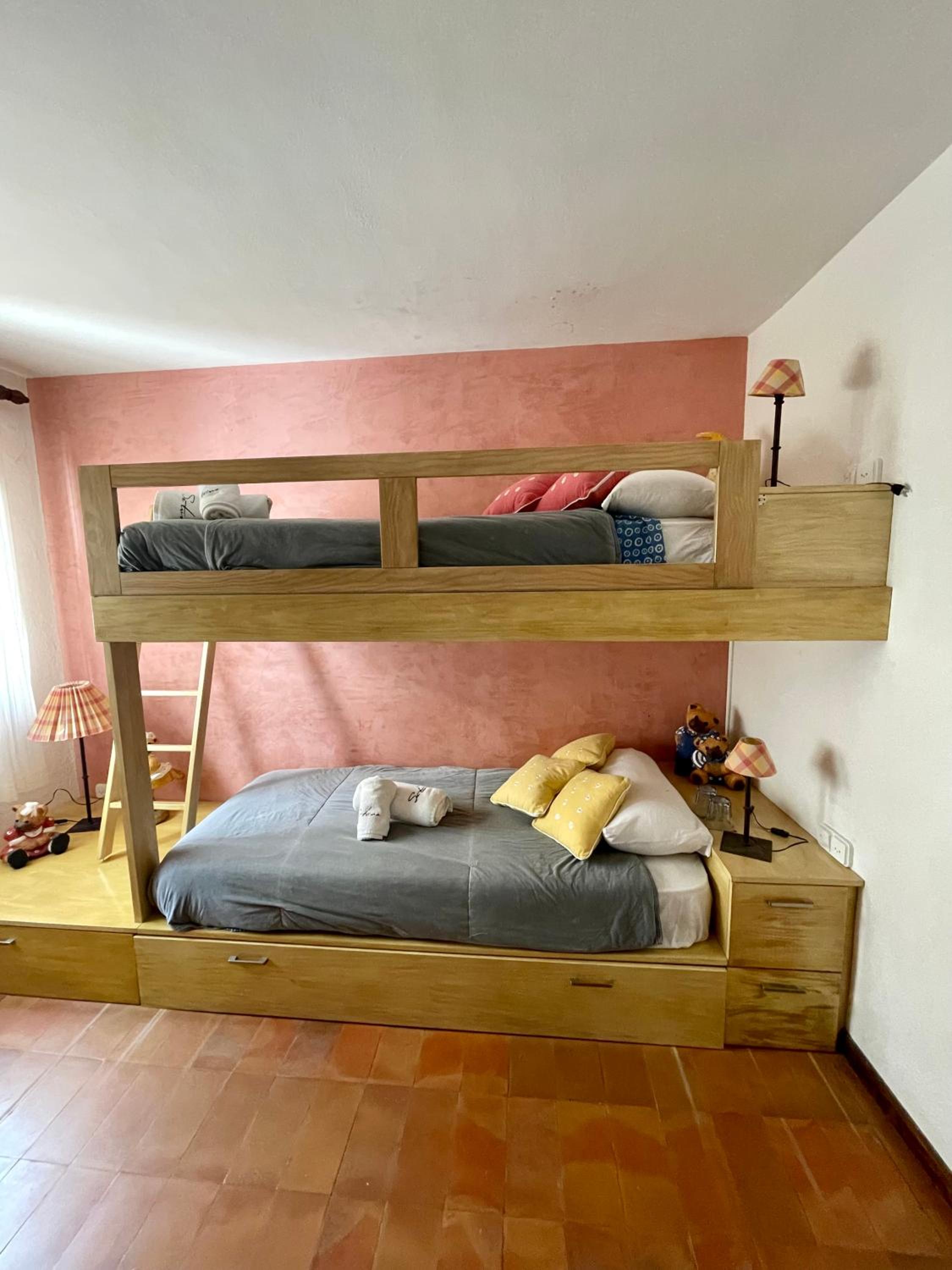 SATUNA CASA TÍPICA MAR