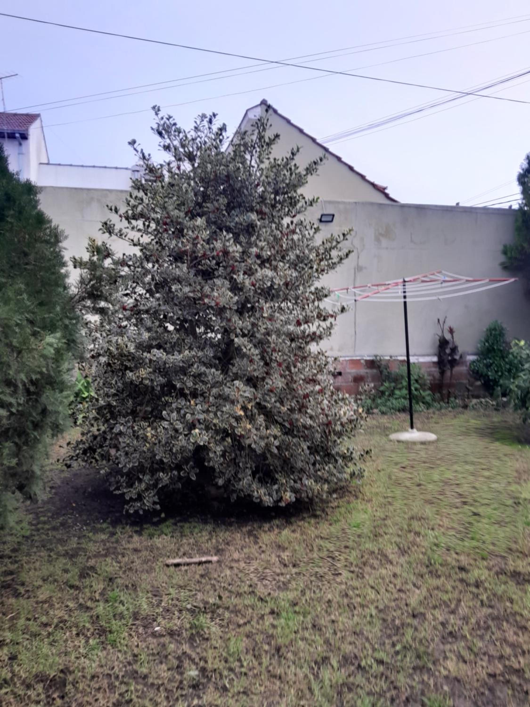COLINAS HOUSE