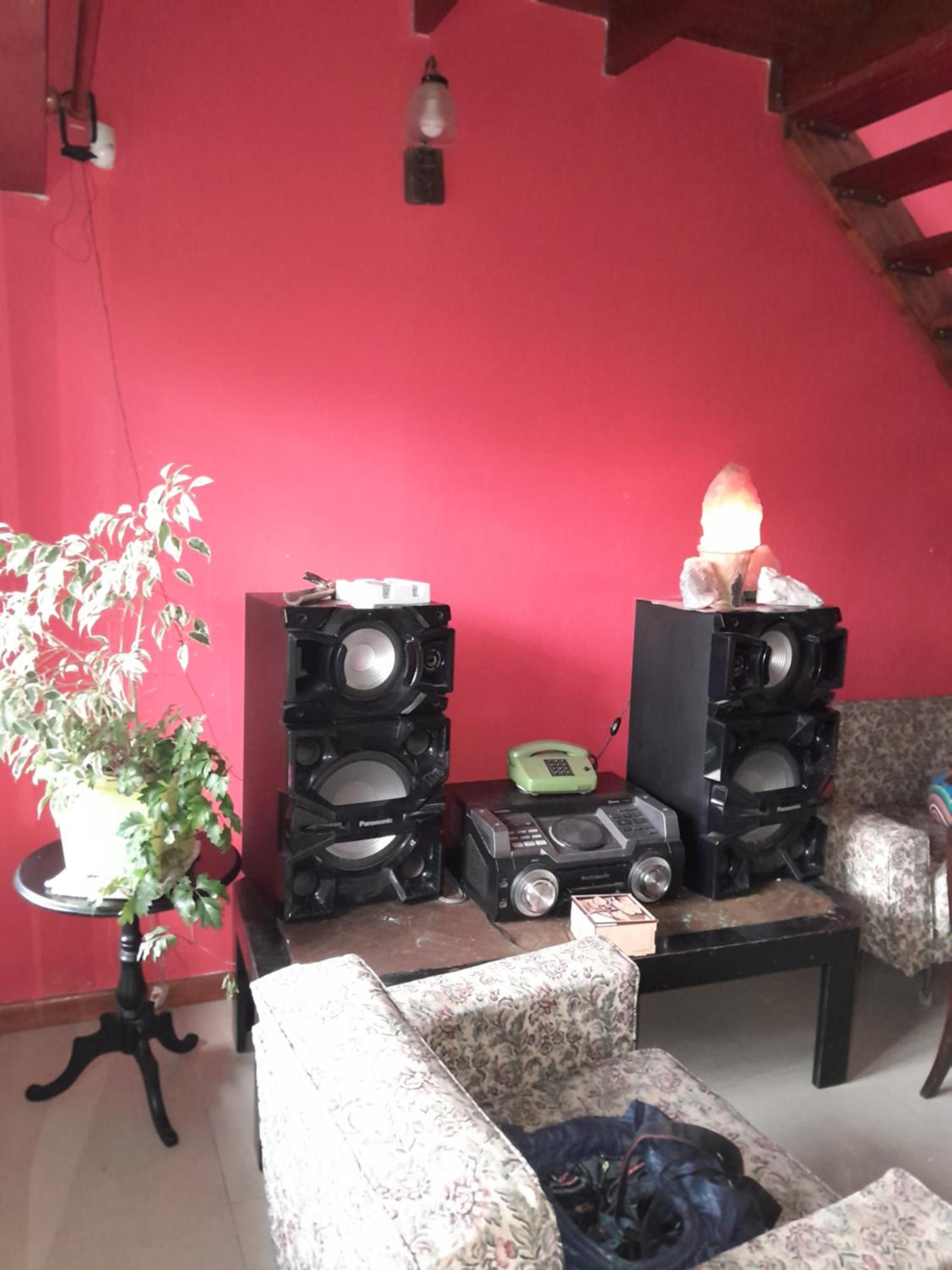 COLINAS HOUSE