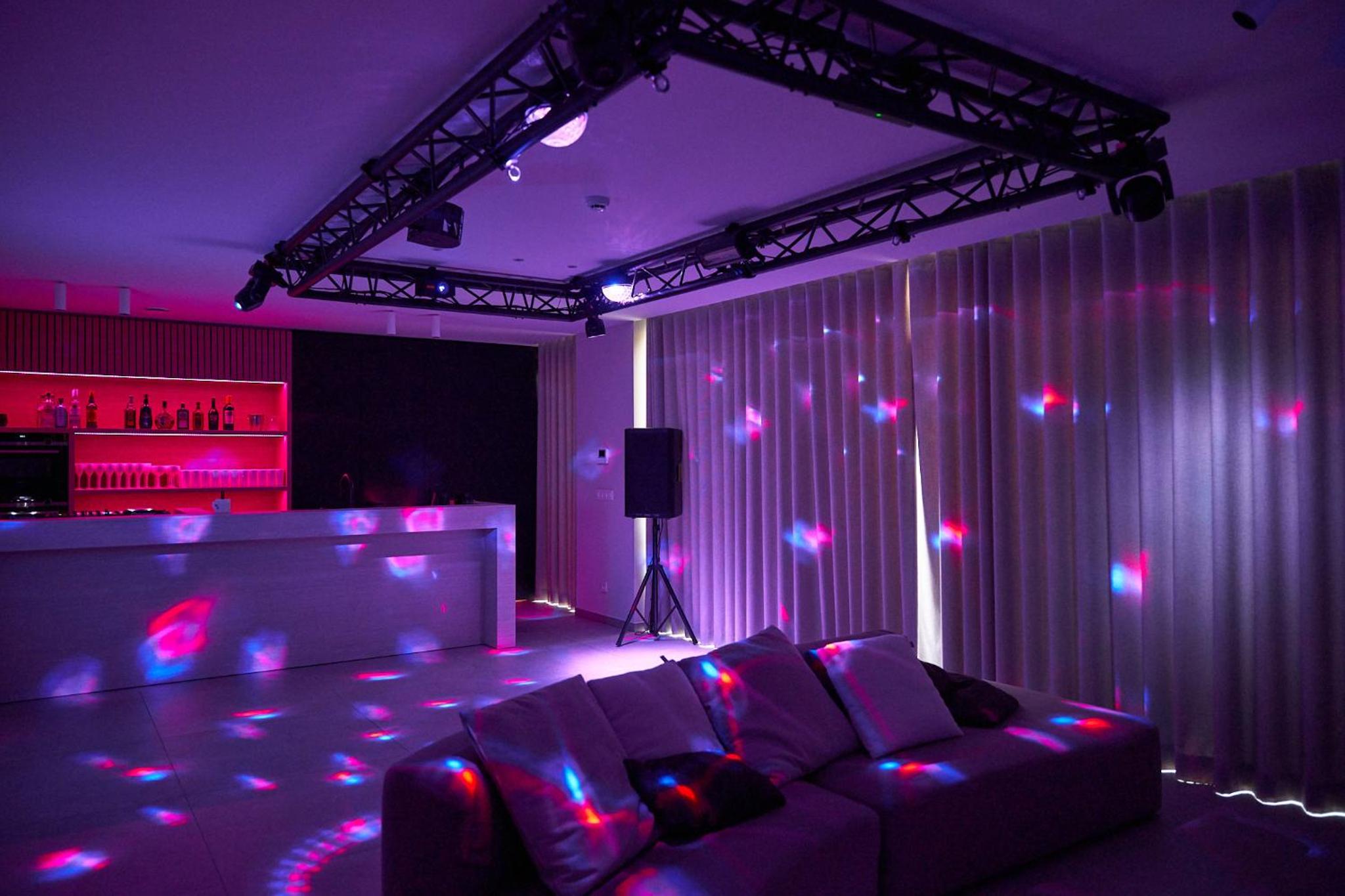 KAOZ Highstreet The Luxury Loft