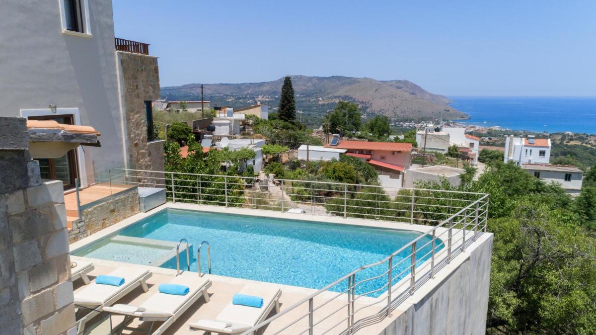 Le Stelle Villa view 3
