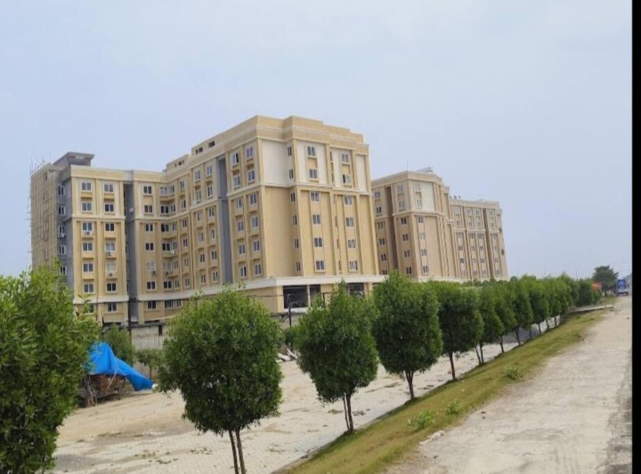 Flat in Ananya palm Beach 20 view 4