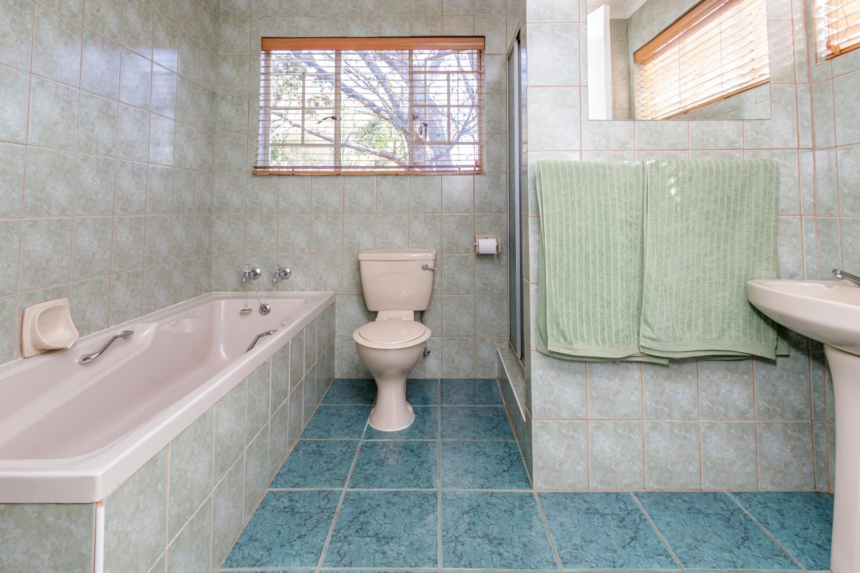 Johannesburg Vacations - Owls Loft Guesthouse - Property Image 10