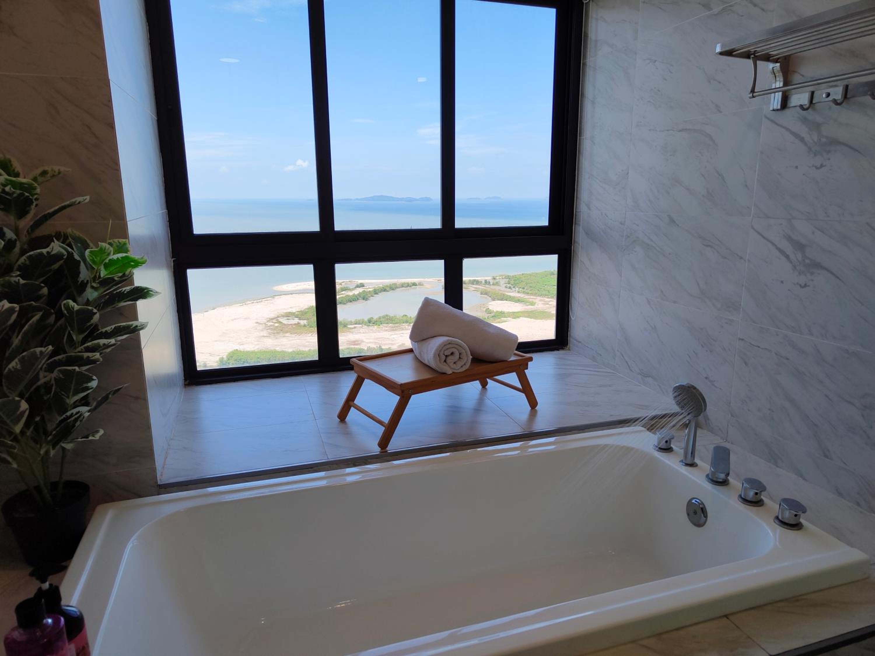 Imperio Homestay Private Bathtub - Free Parking - Town AREA photo 4