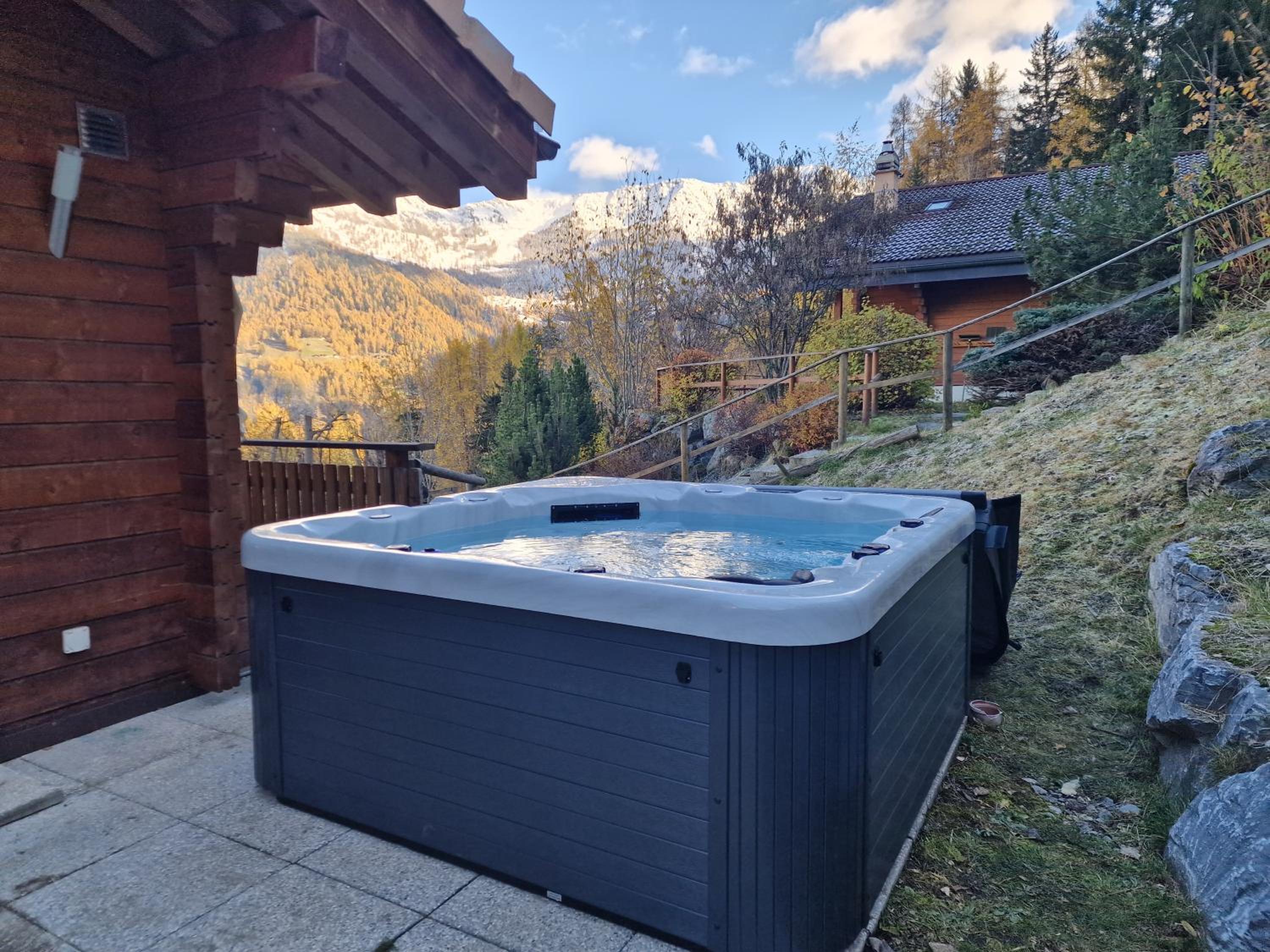 Chalet Petite Arvine view 3