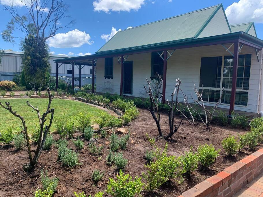 The Rose Cottage Boutique BNB