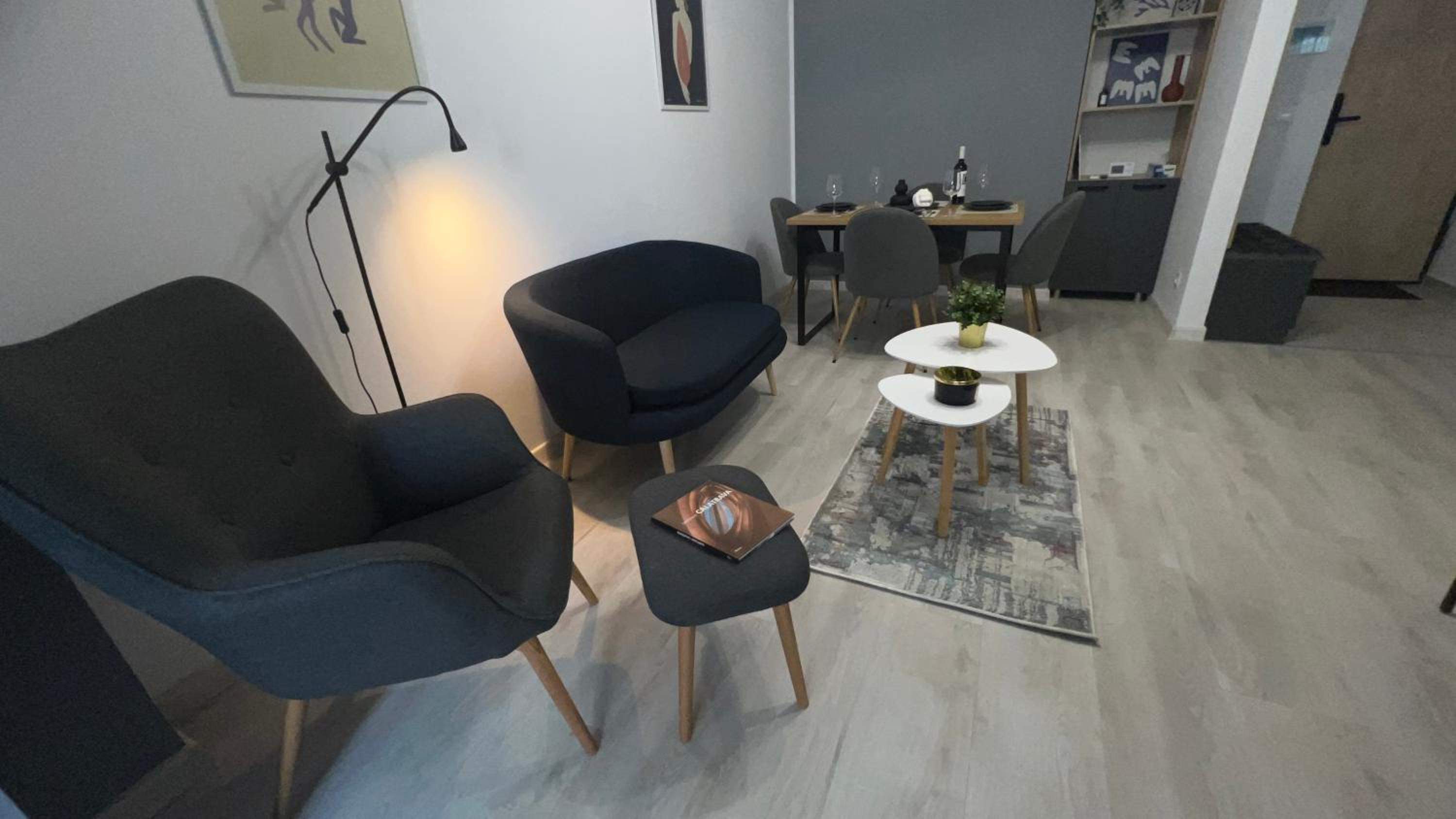 Photo 6
