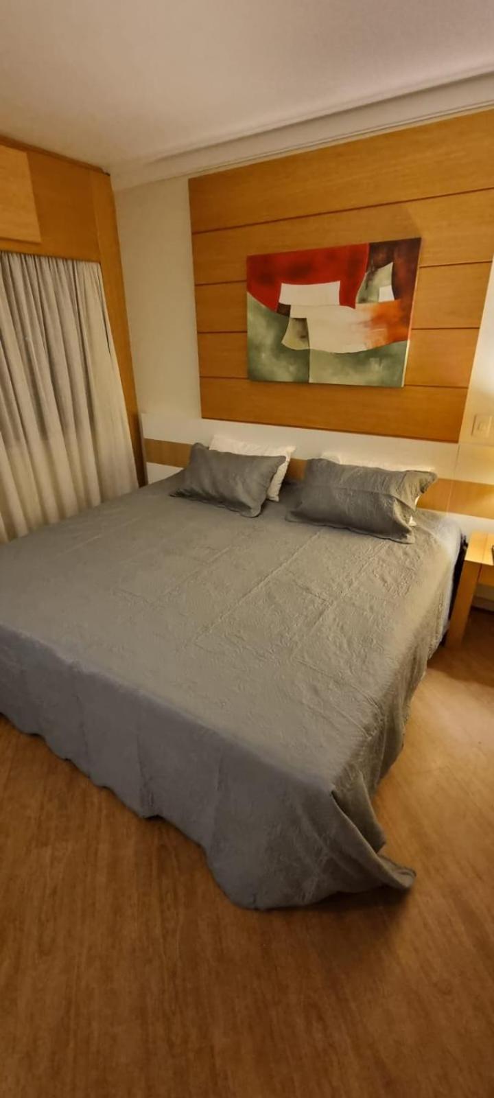 Flat lindo com vista em frente ao aeroporto de Congonhas - H806