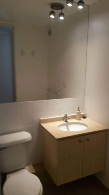 Hermoso departamento en condominio frente al mar