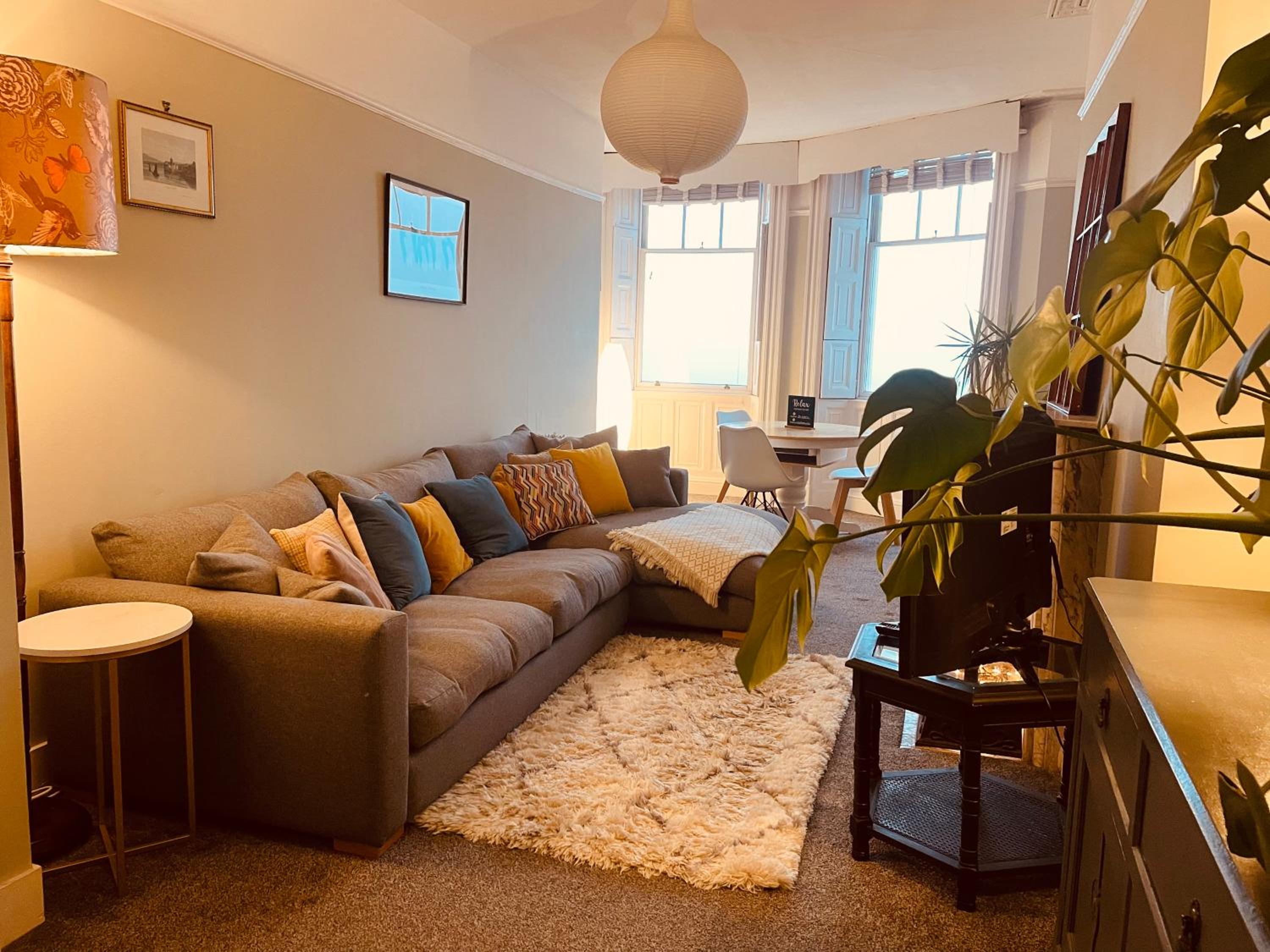 Stunning seafront apartment