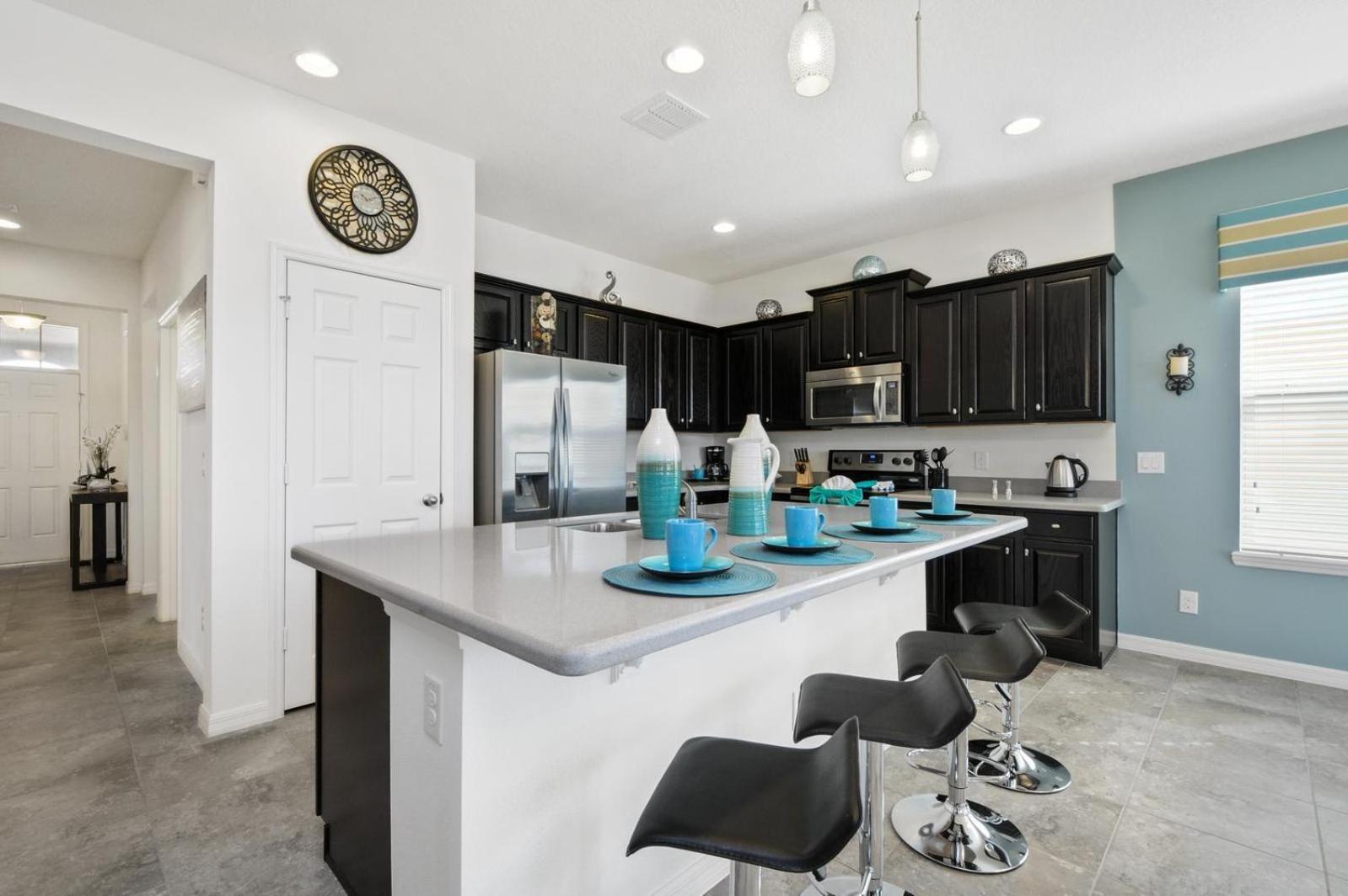 1287YC - West Haven Gated Community